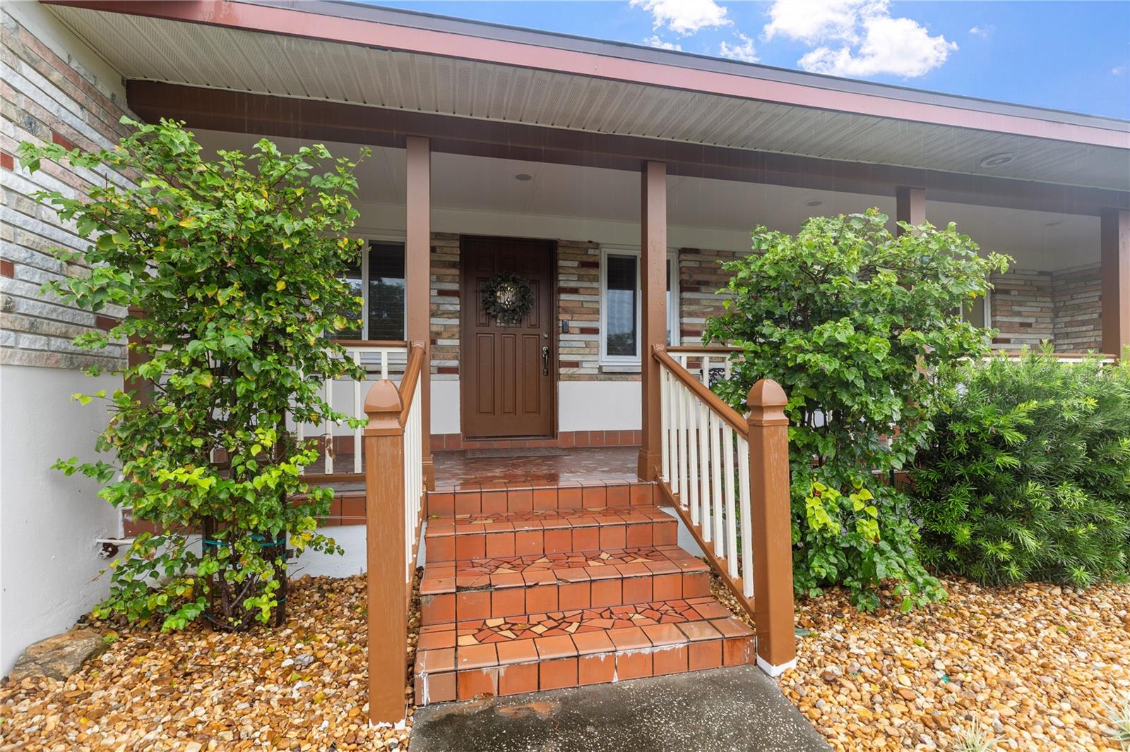 1324 WHITACRE DR — photo 4