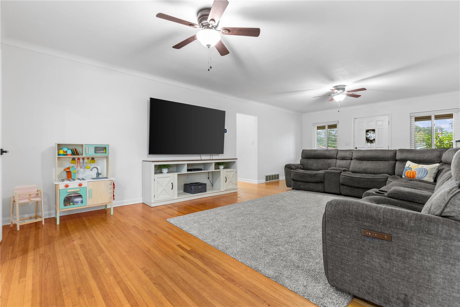 1324 WHITACRE DR — photo 9