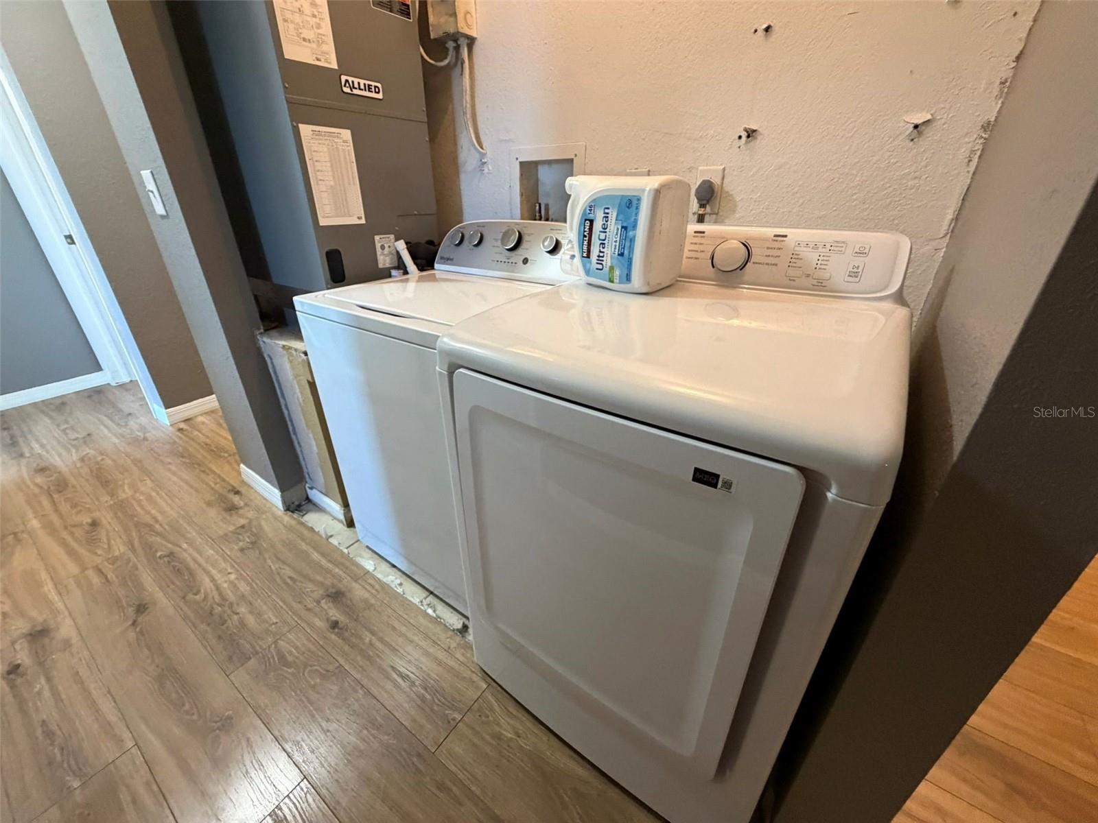 8620 ALAM AVE — photo 17