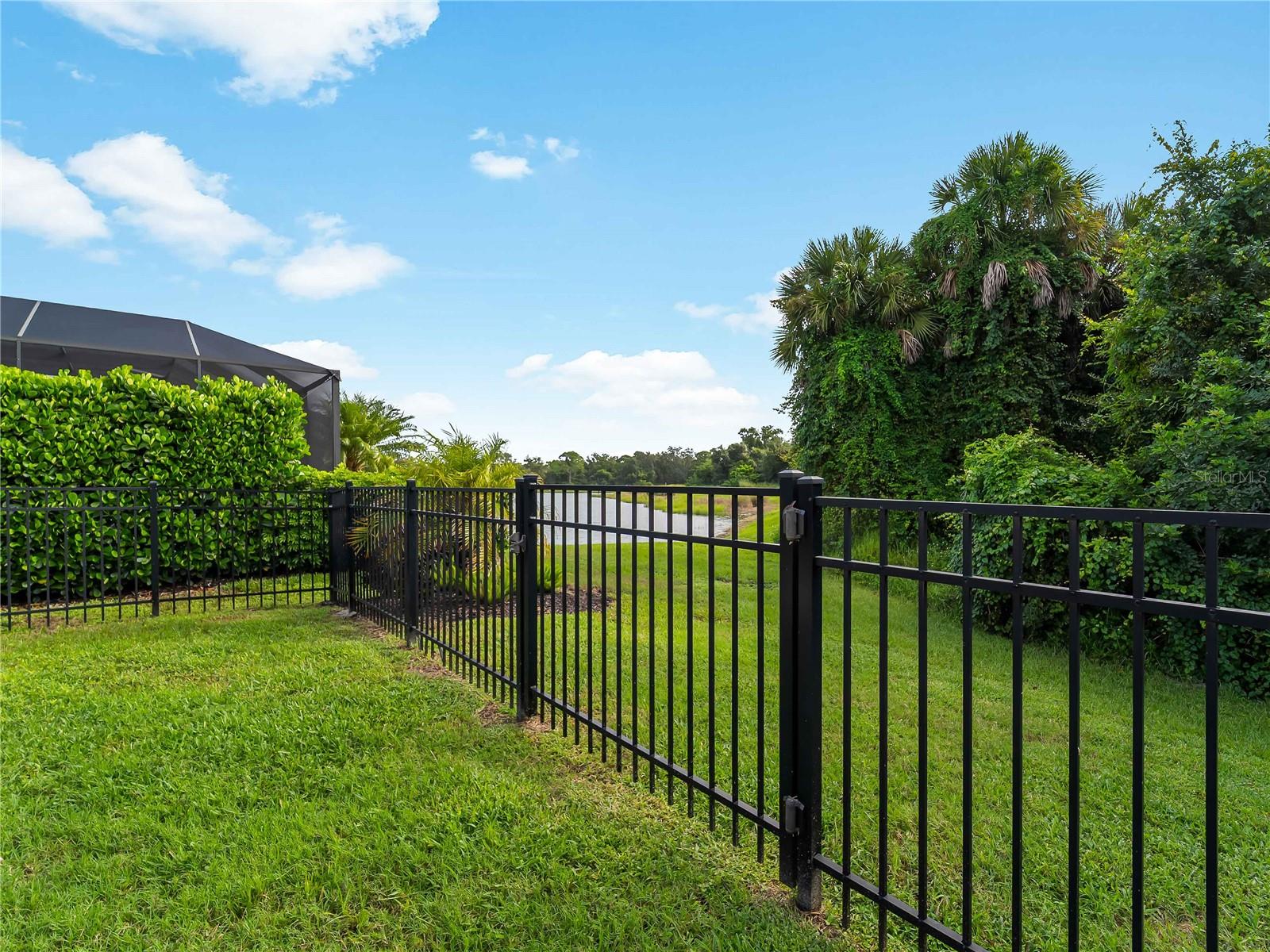 11571 RENAISSANCE BLVD — photo 47