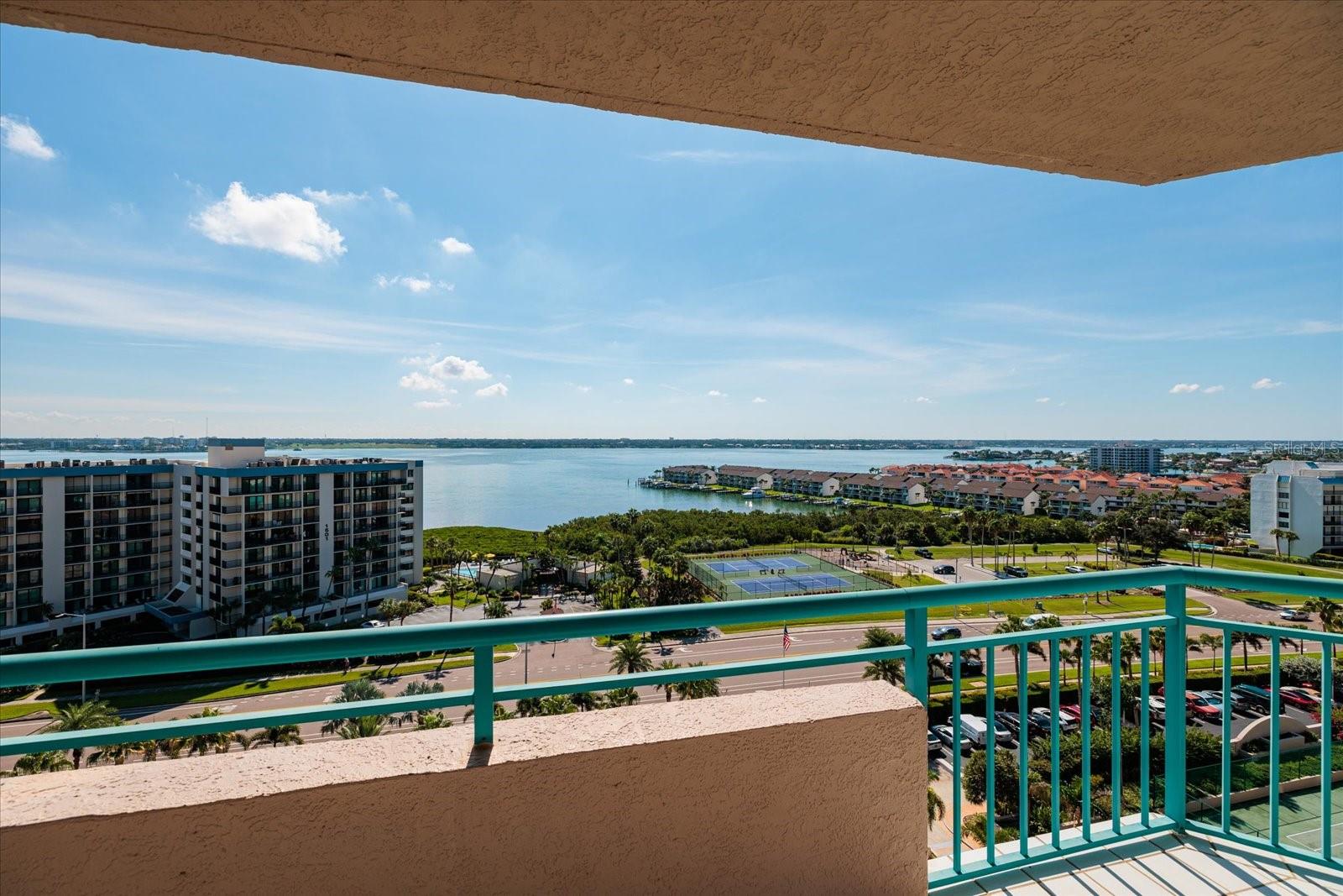 1520 GULF BLVD #1107 — photo 23