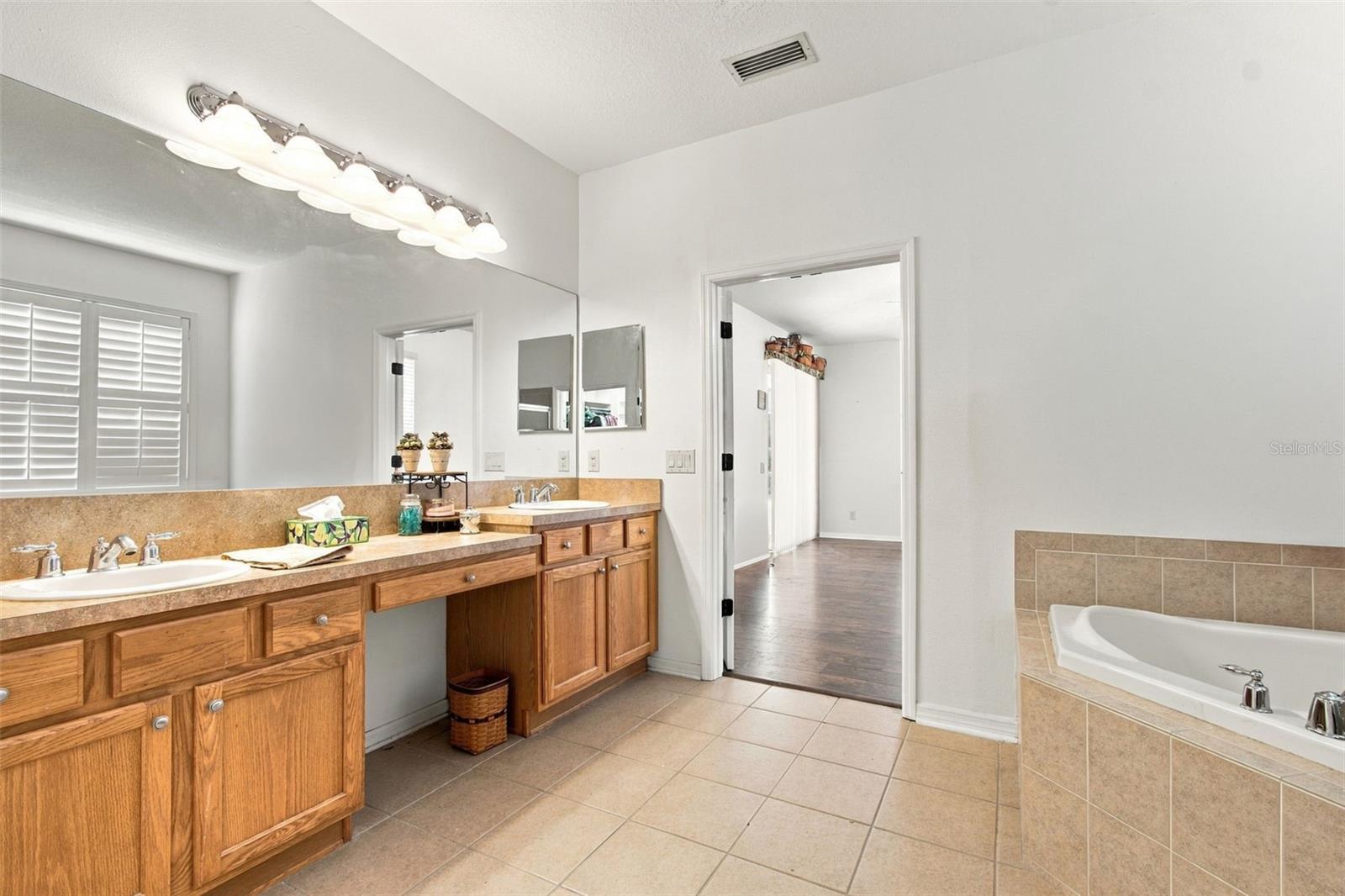 21444 CORMORANT COVE DR — photo 23