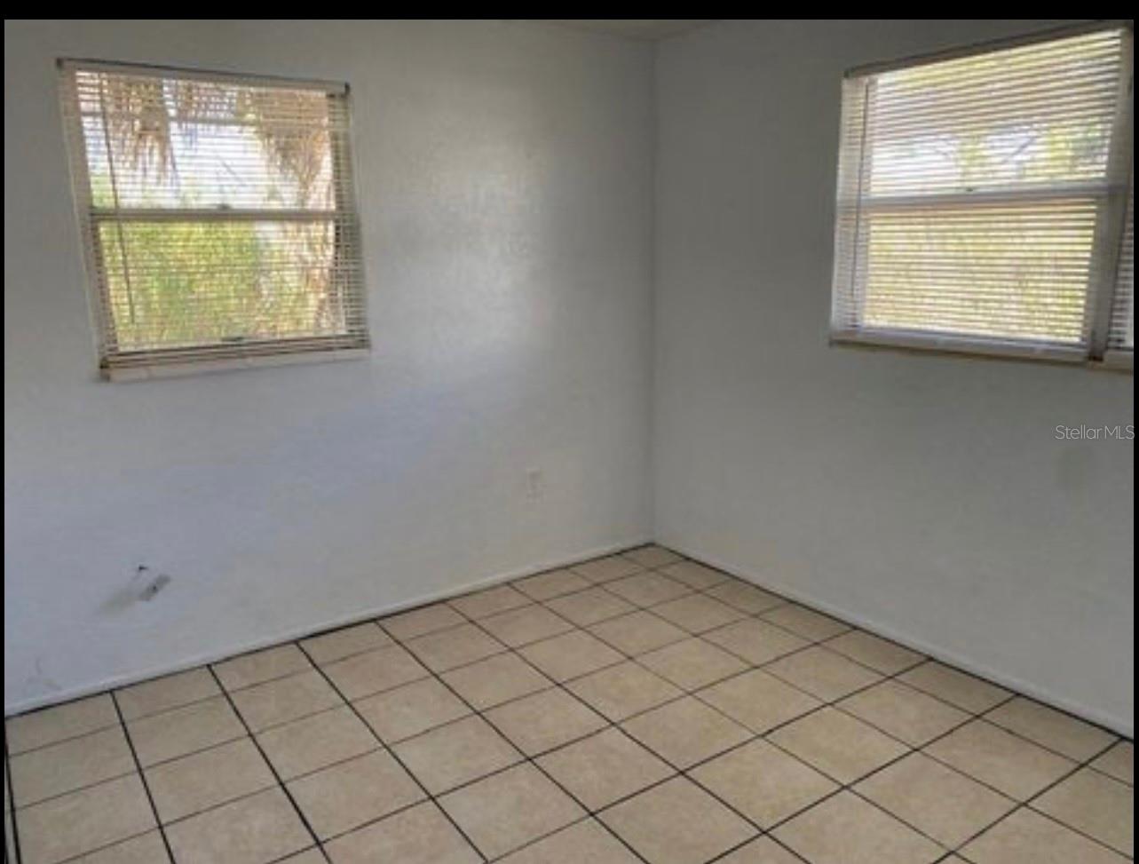 2305 MANGO AVE — photo 14