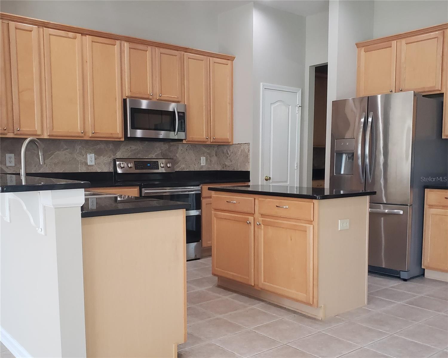 25638 FERDINAND CT — photo 10