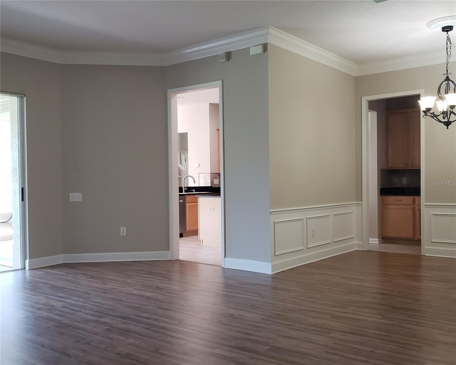 25638 FERDINAND CT — photo 18