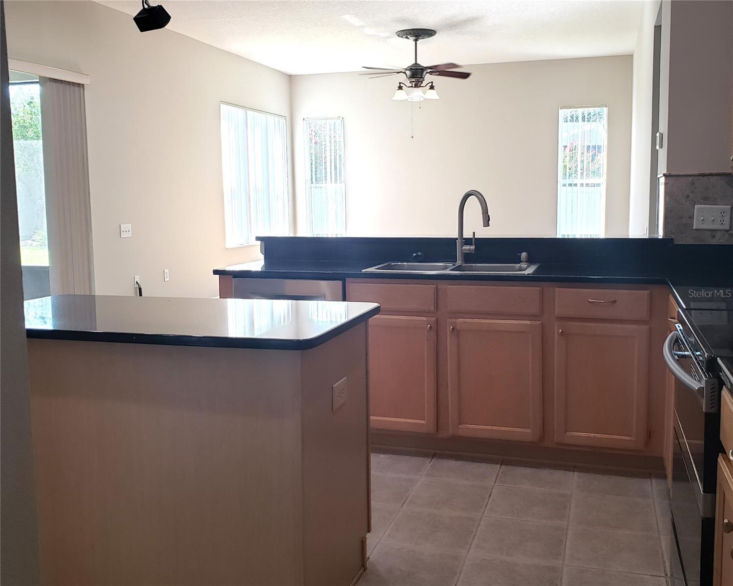 25638 FERDINAND CT — photo 15