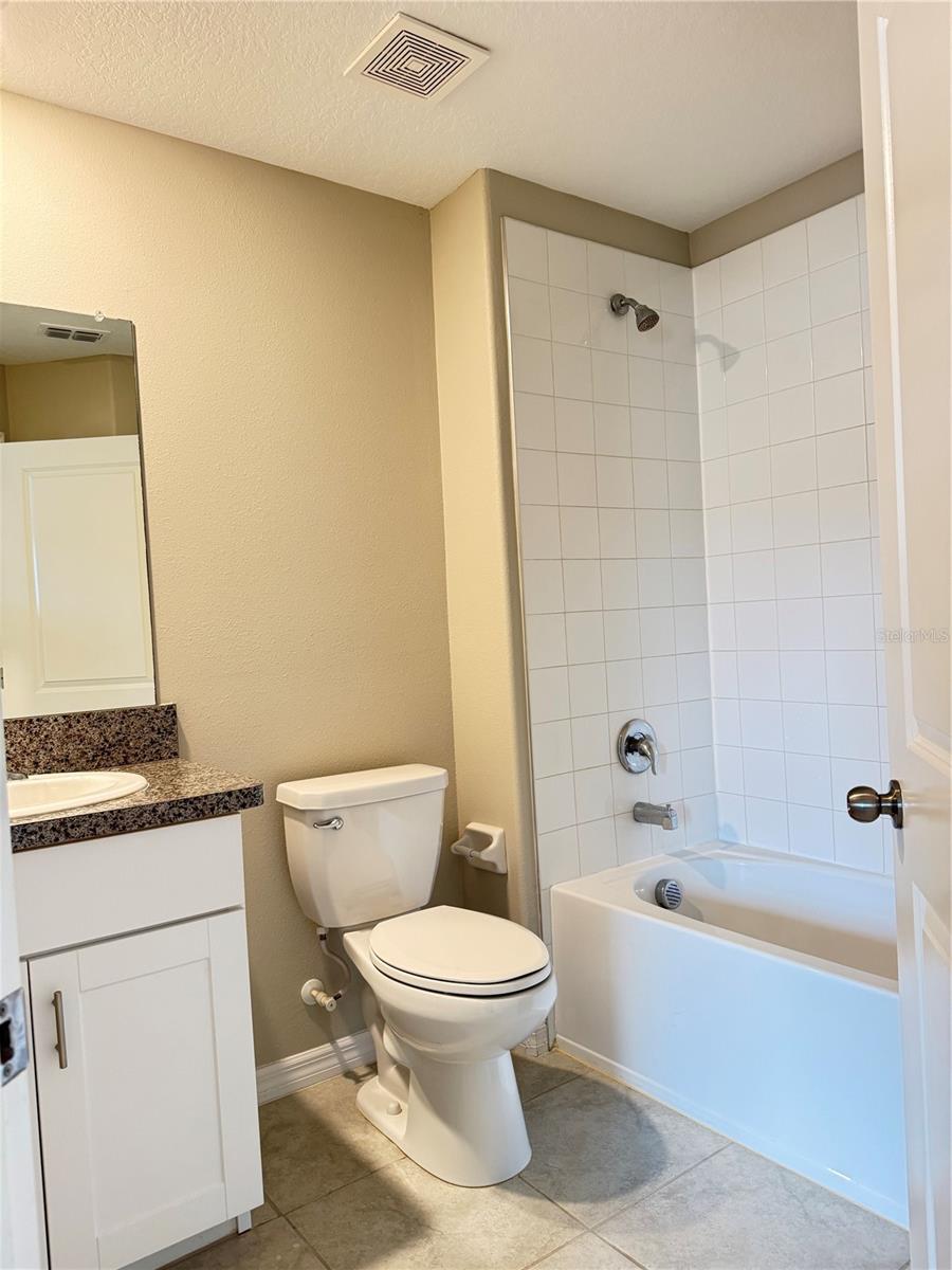 3590 BELLMEADE CT — photo 8