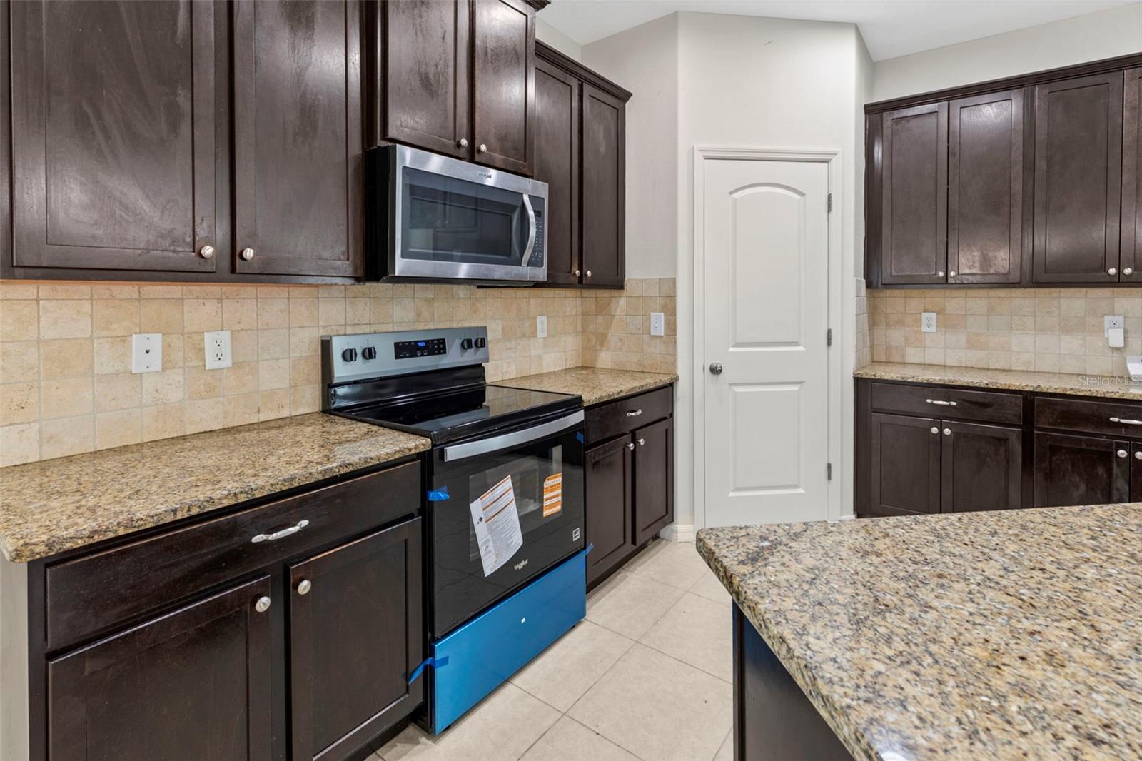 11924 WINTERSET COVE DR — photo 12