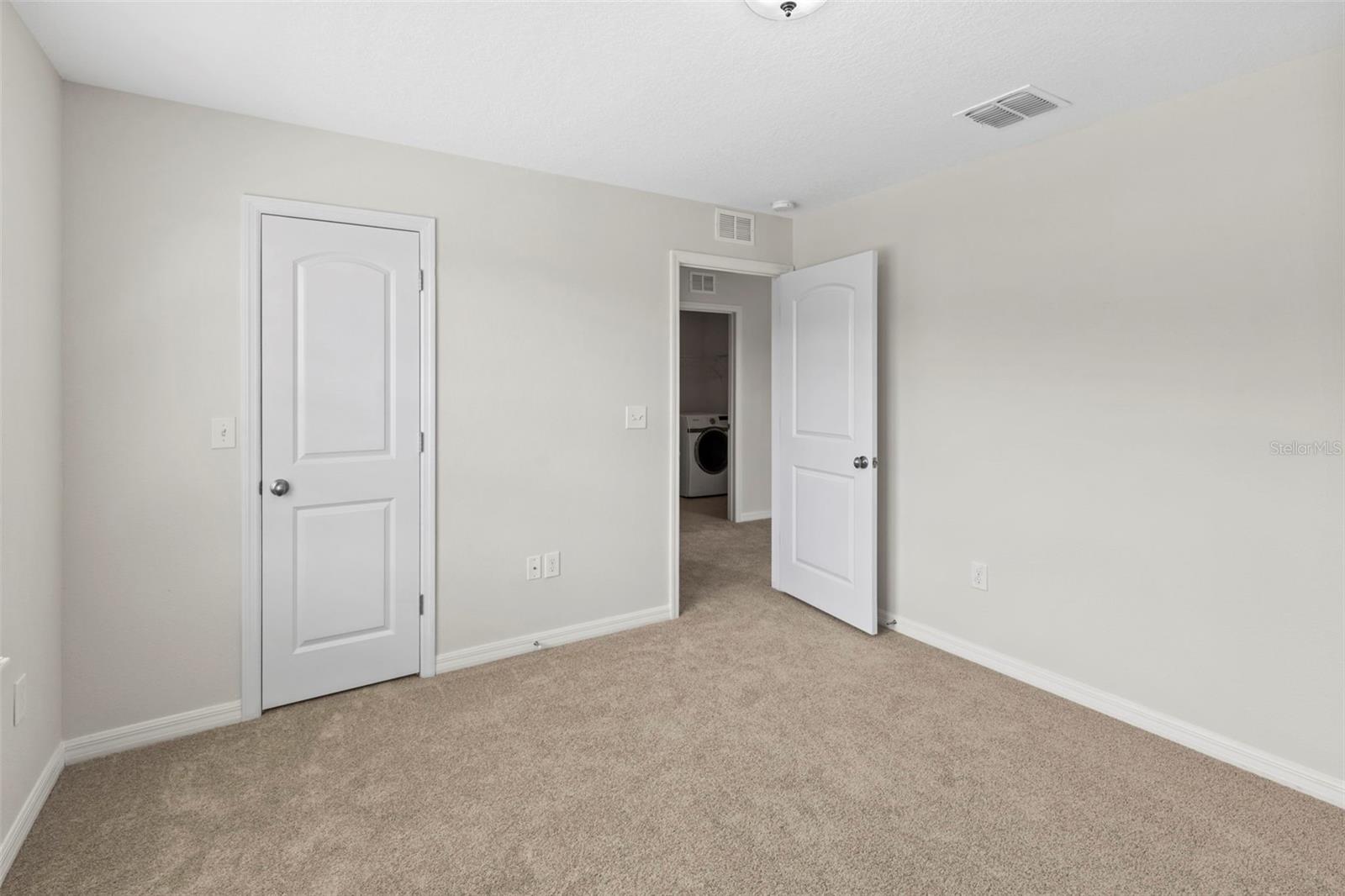 11924 WINTERSET COVE DR — photo 44