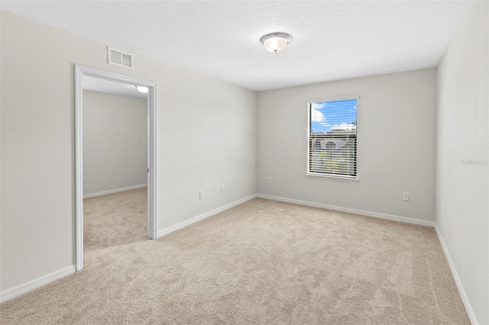 11924 WINTERSET COVE DR — photo 46