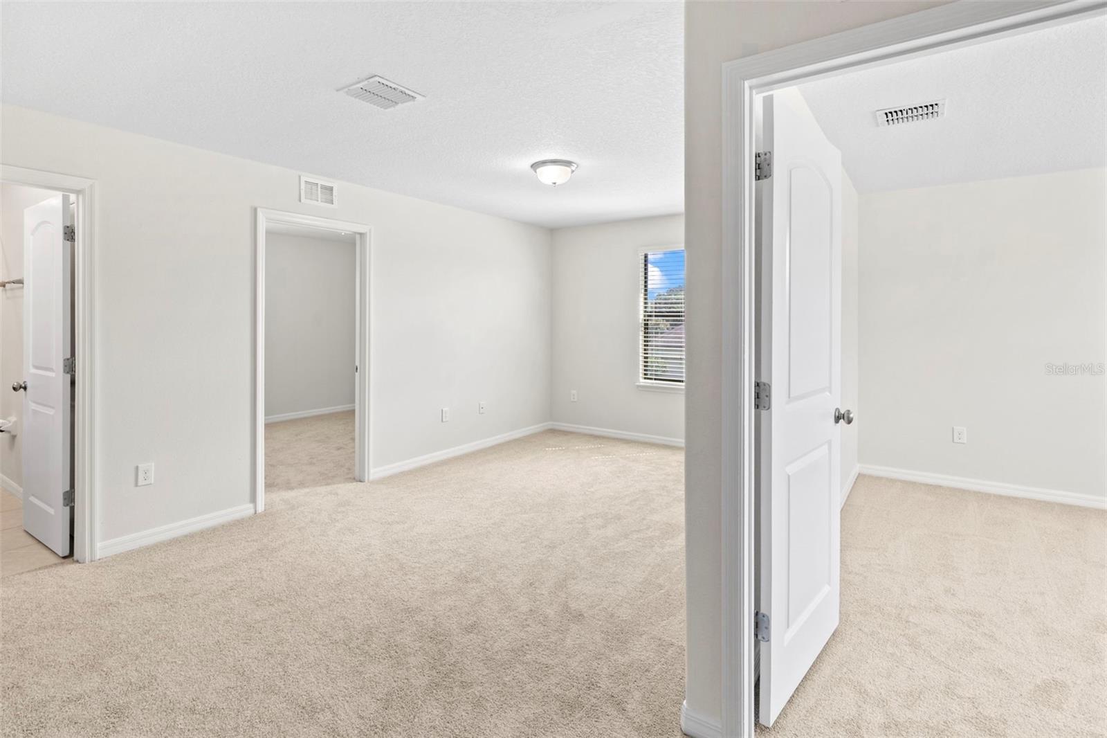 11924 WINTERSET COVE DR — photo 26