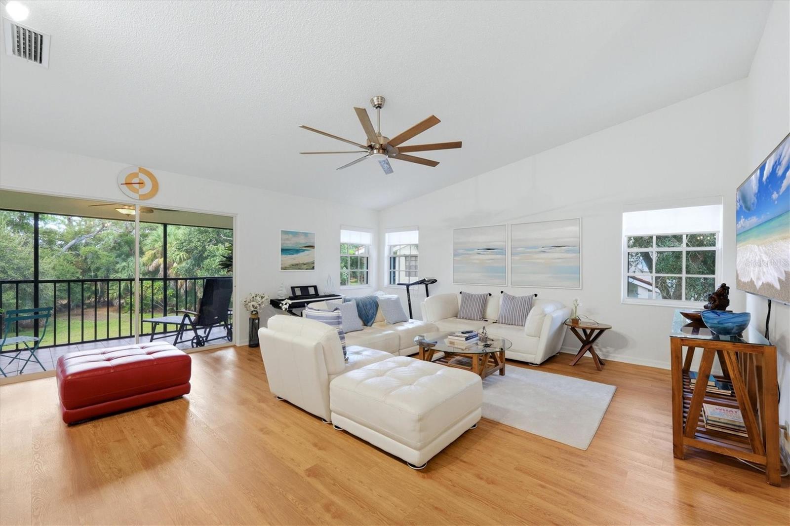 7768 FAIRWAY WOODS DR #1306 — photo 8