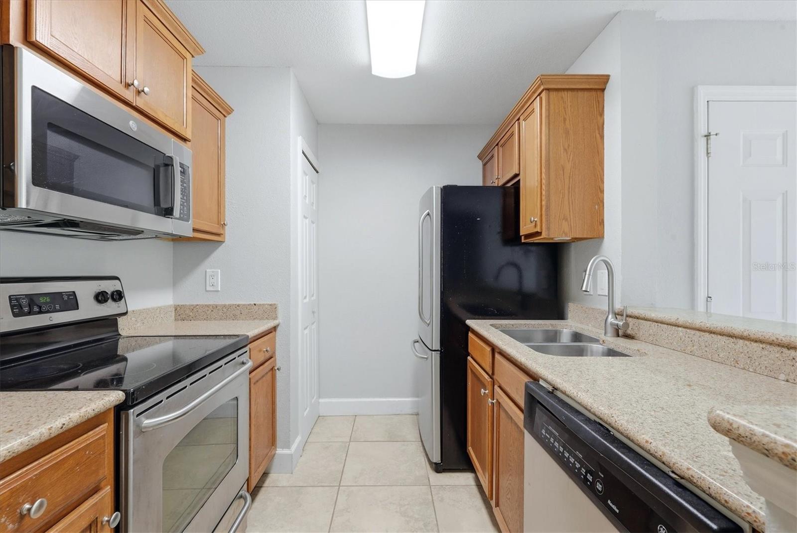 4053 CROCKERS LAKE BLVD #14 — photo 21