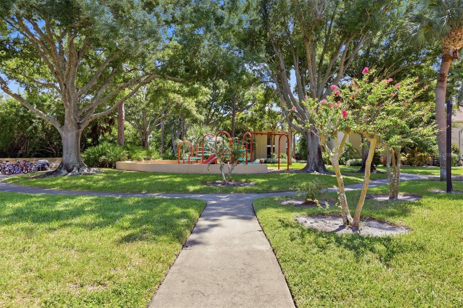 4053 CROCKERS LAKE BLVD #14 — photo 34
