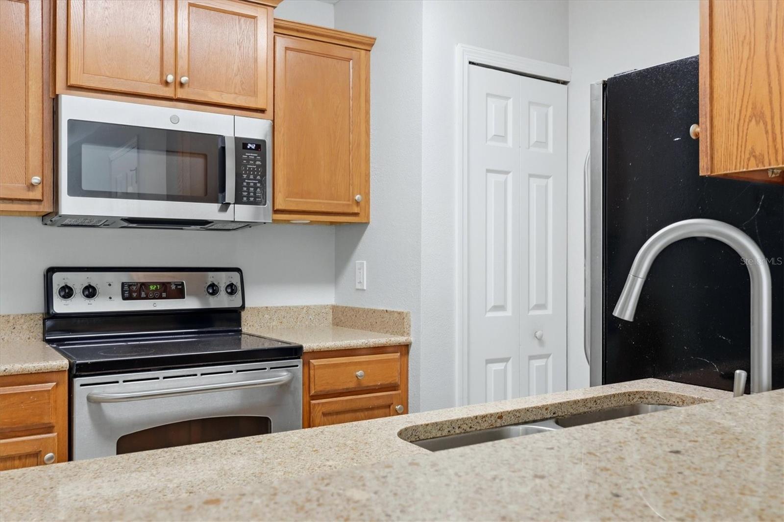 4053 CROCKERS LAKE BLVD #14 — photo 23