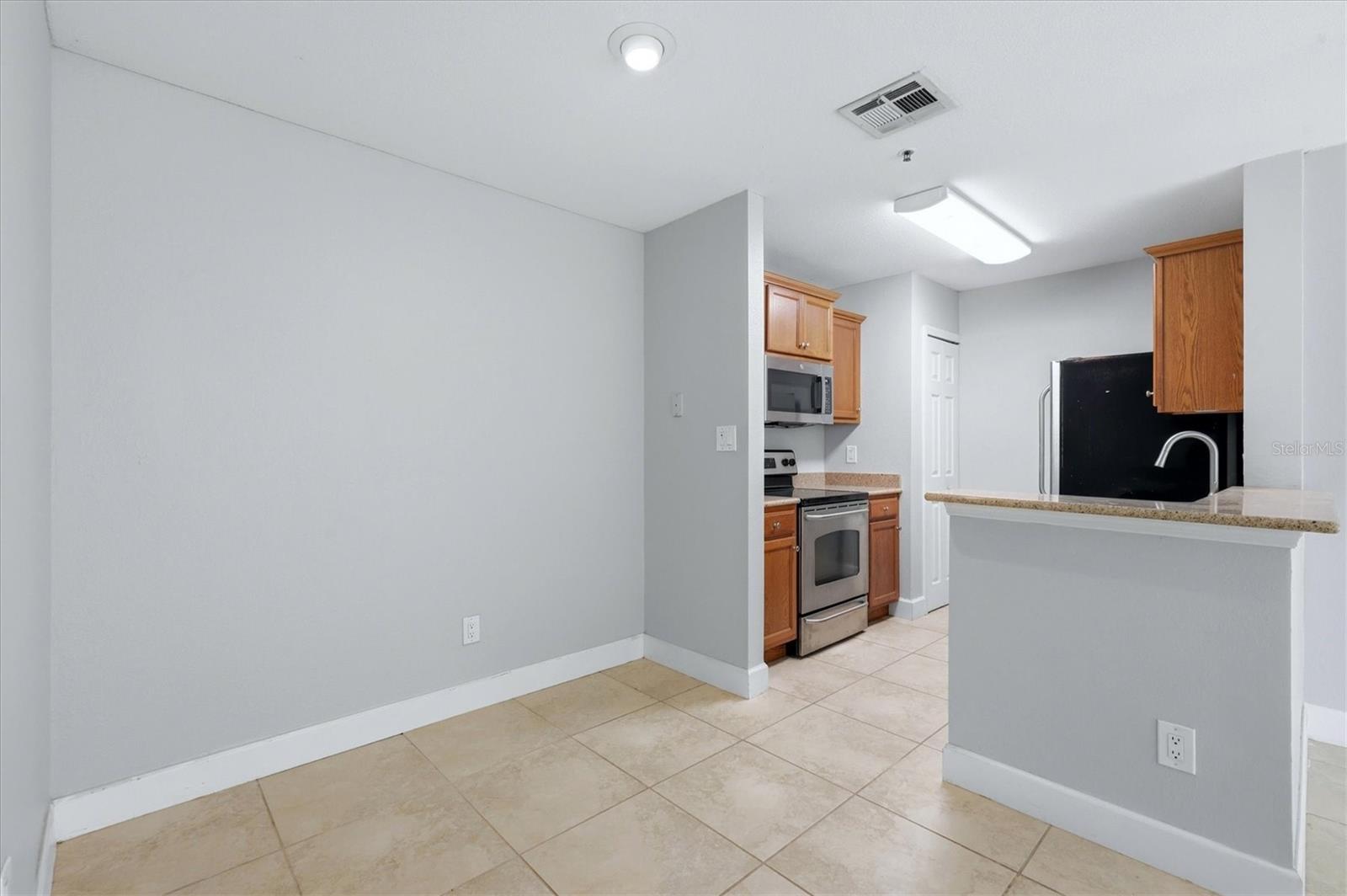 4053 CROCKERS LAKE BLVD #14 — photo 19