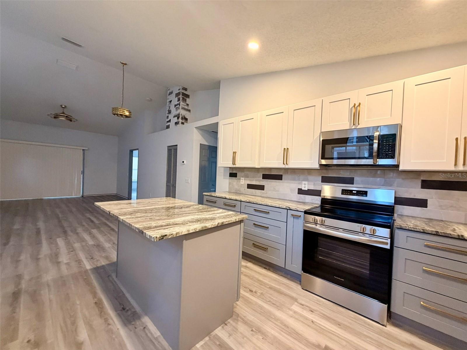 2416 HOUNDS TRL — photo 14