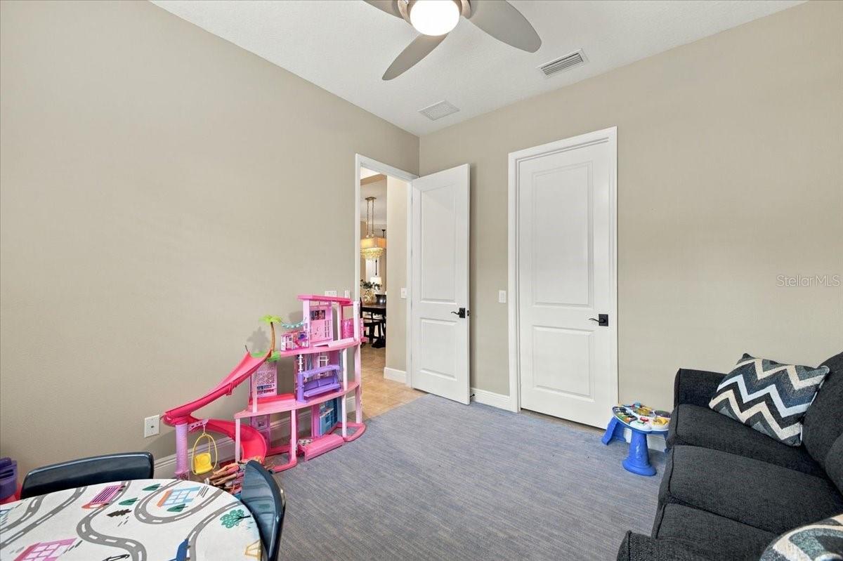 14245 SKIPPING STONE LOOP — photo 41