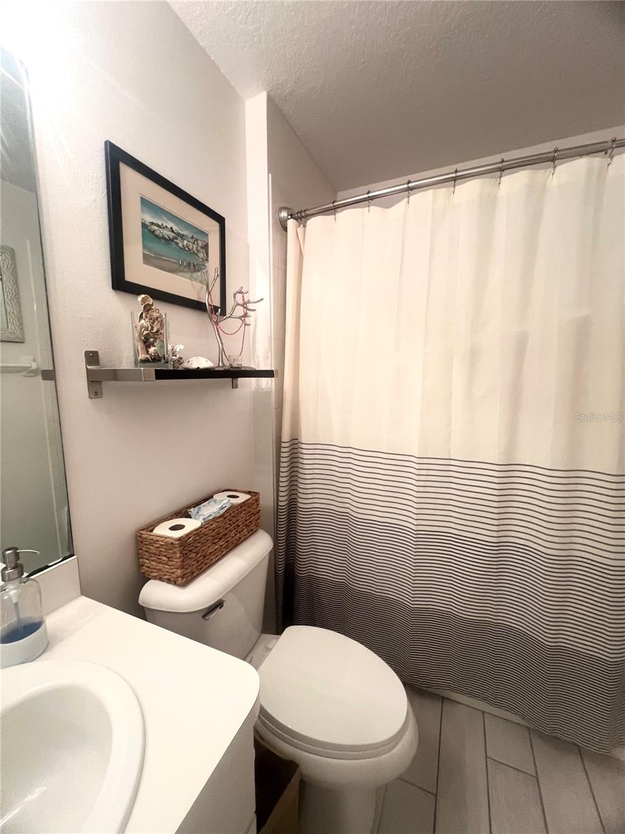 32215 FISH HOOK LOOP — photo 11