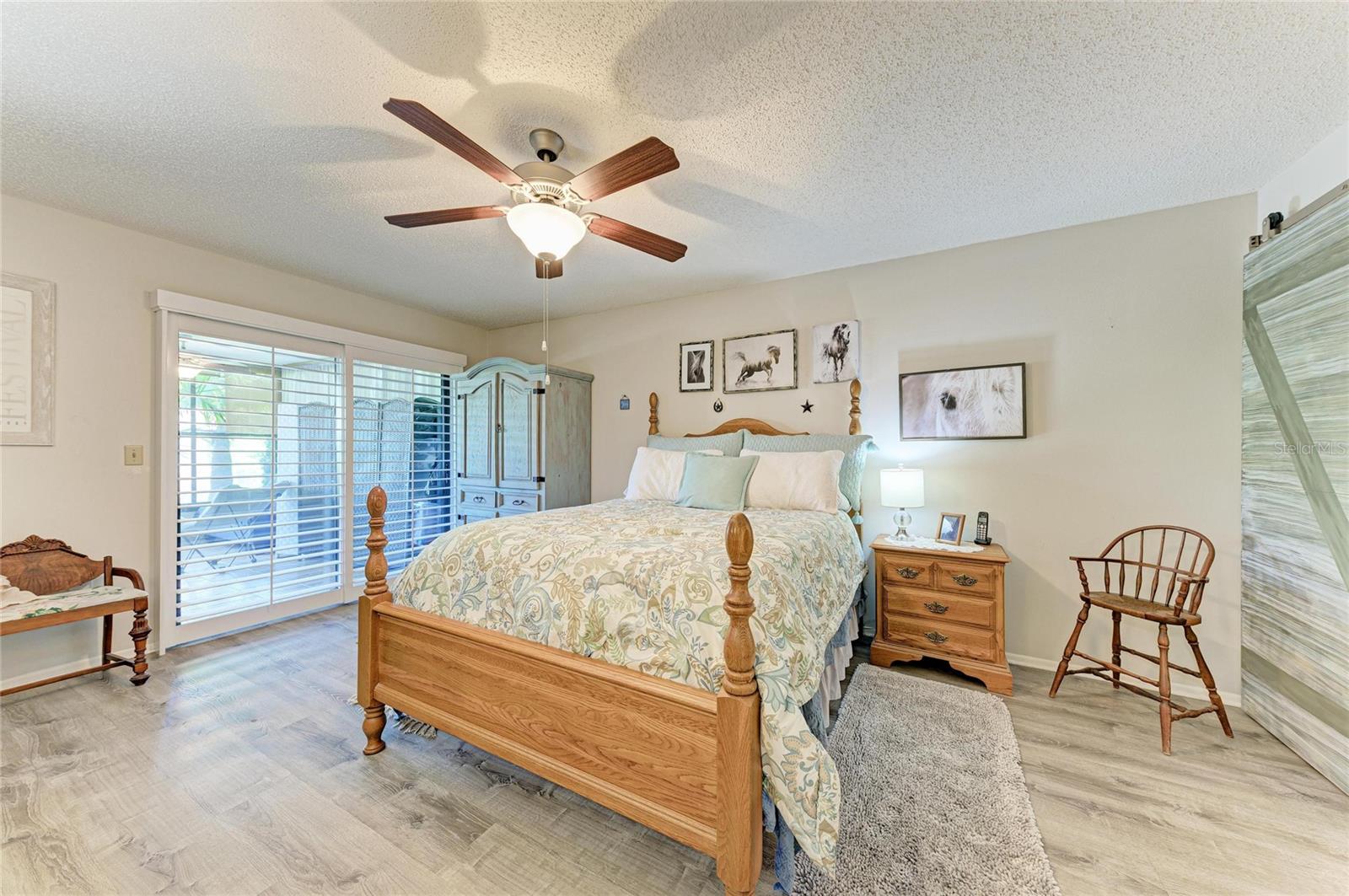 812 SPRING LAKES BLVD. — photo 25