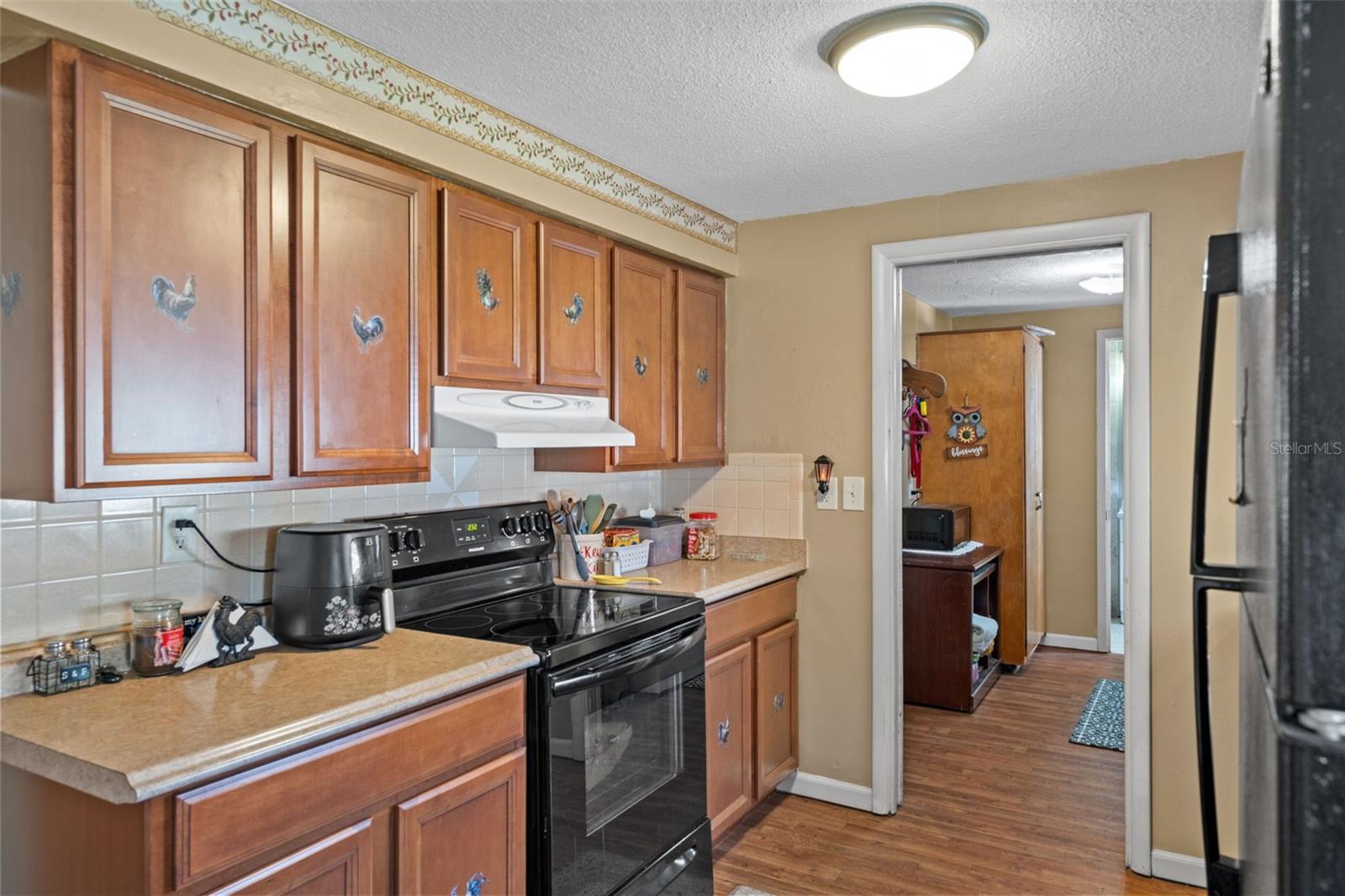 5253 FOREST HILLS DR — photo 15