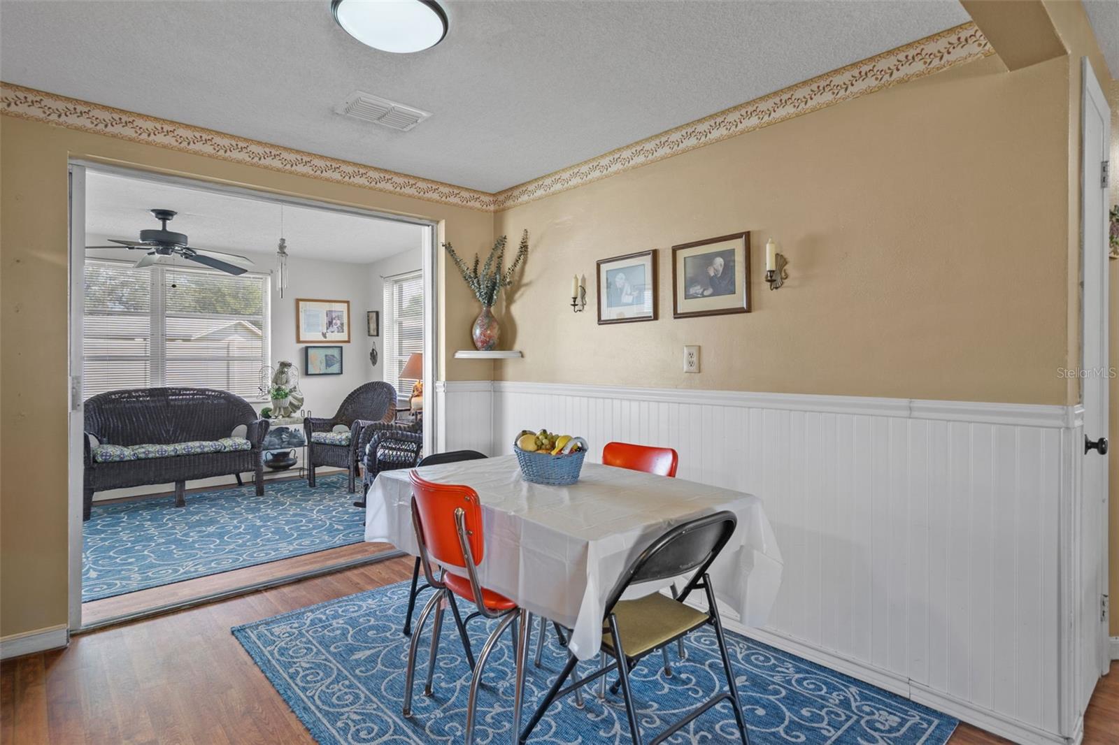 5253 FOREST HILLS DR — photo 11