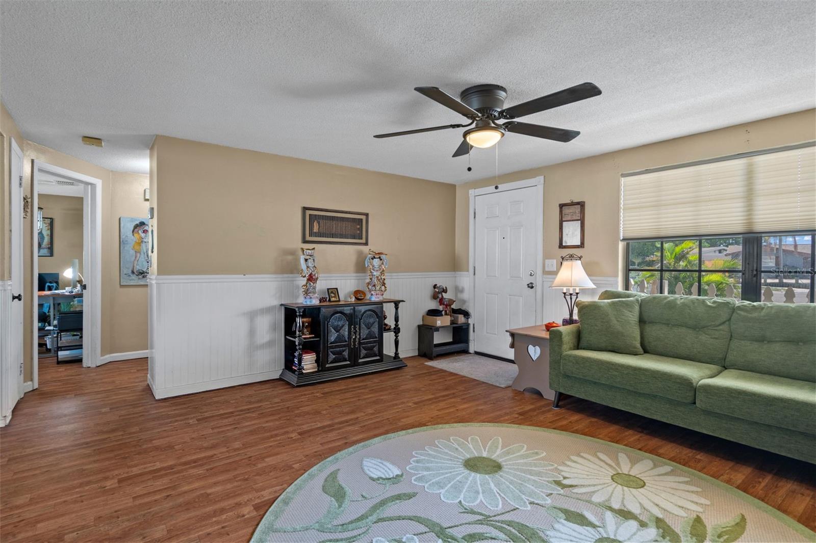 5253 FOREST HILLS DR — photo 10