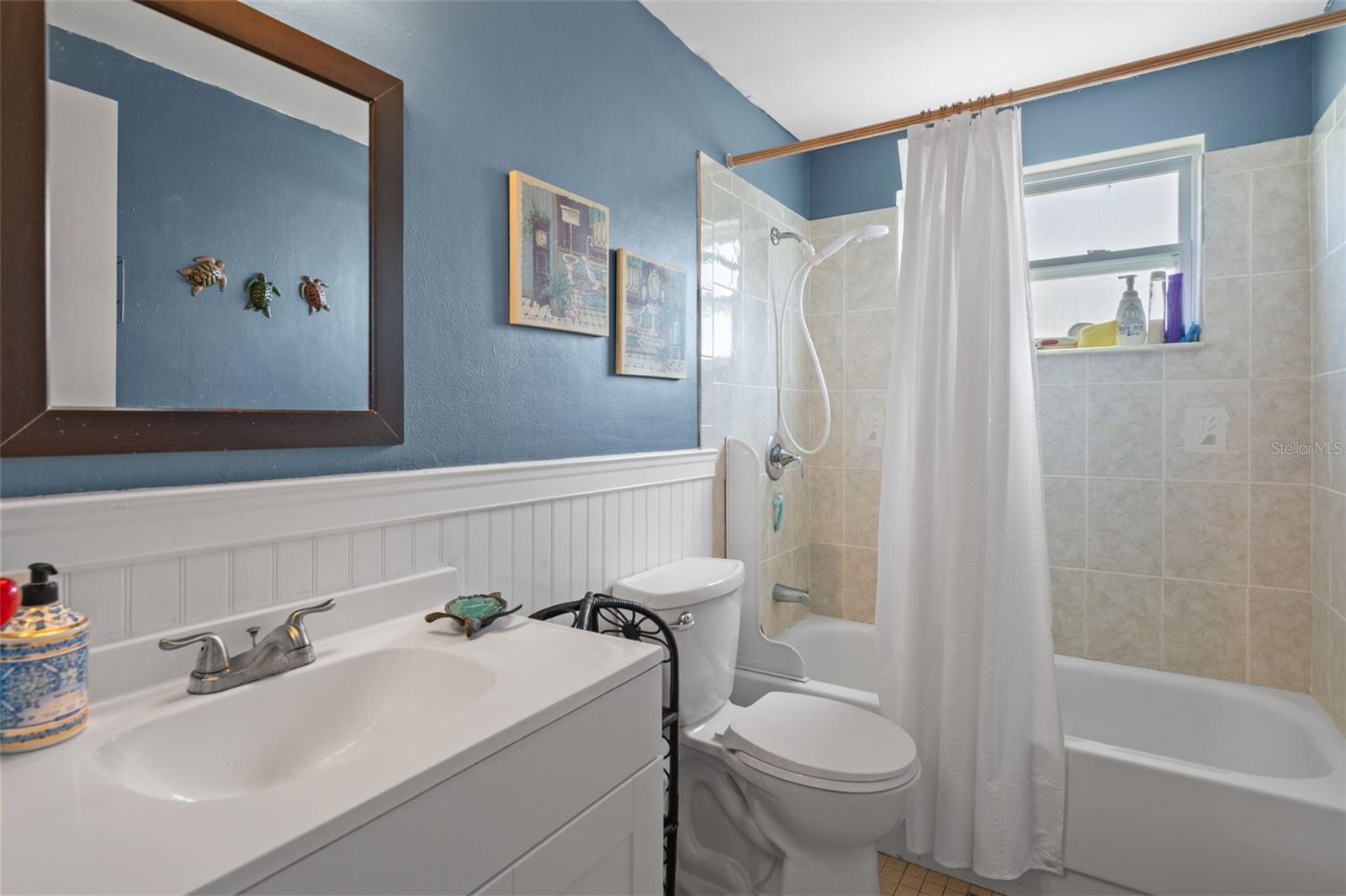 5253 FOREST HILLS DR — photo 24