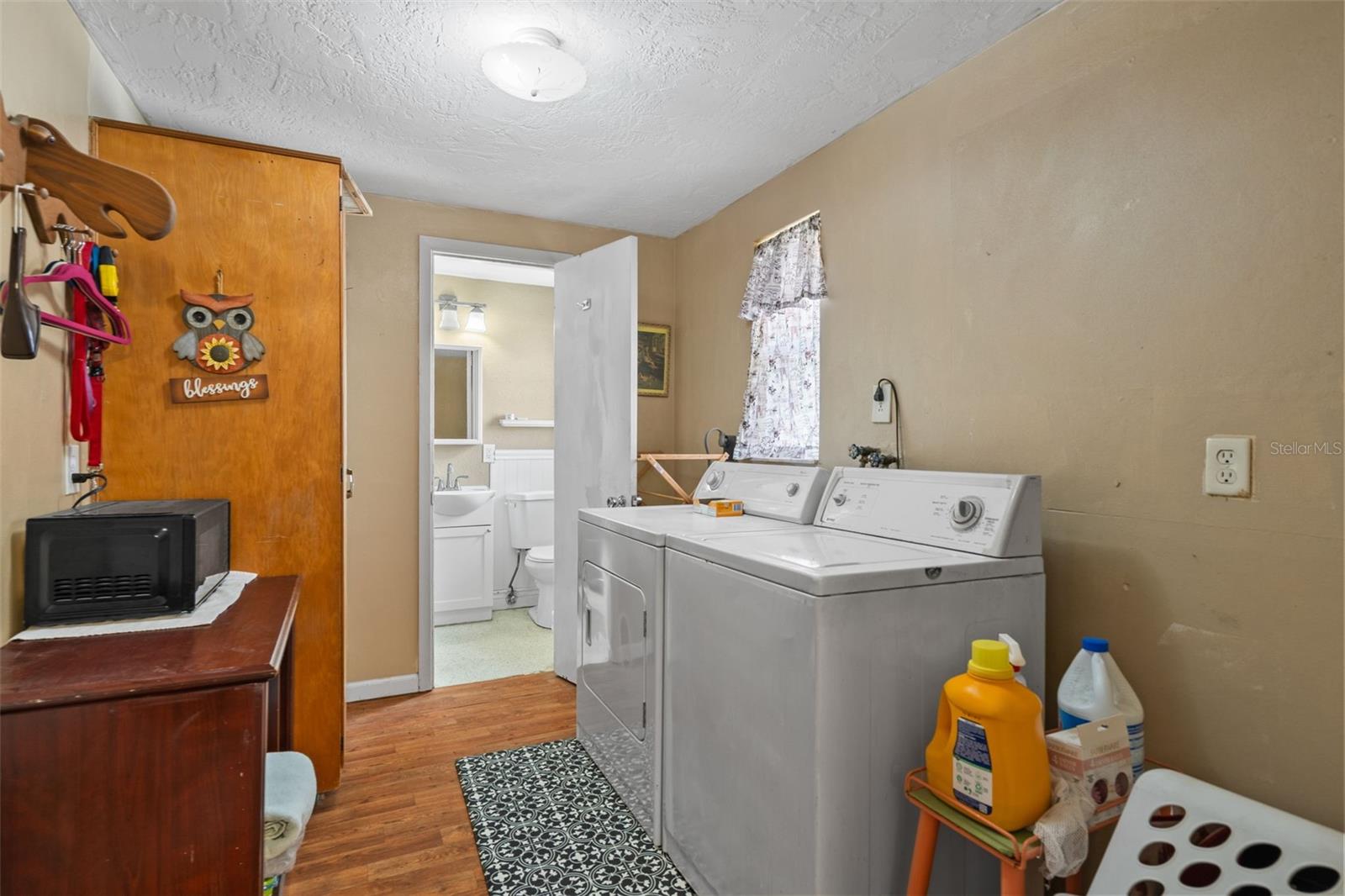 5253 FOREST HILLS DR — photo 17