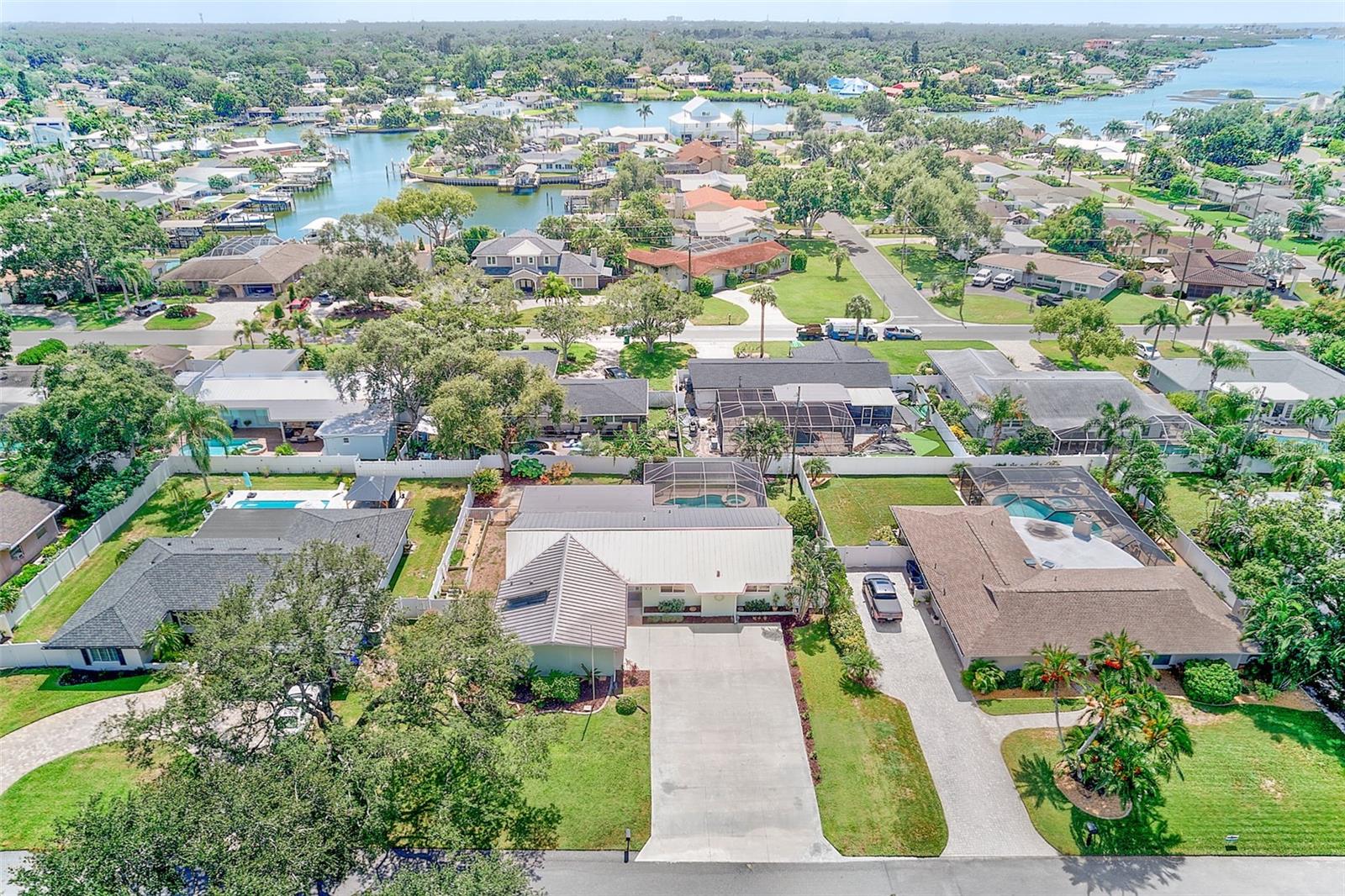 809 JACARANDA DR — photo 55