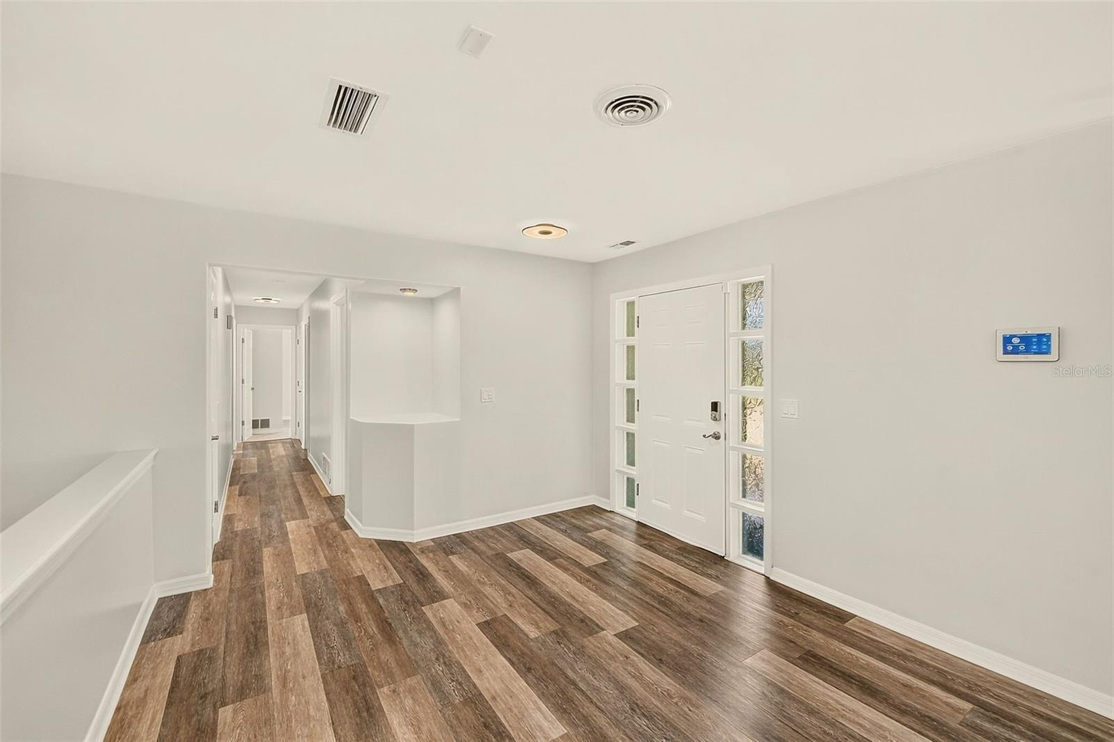 809 JACARANDA DR — photo 5