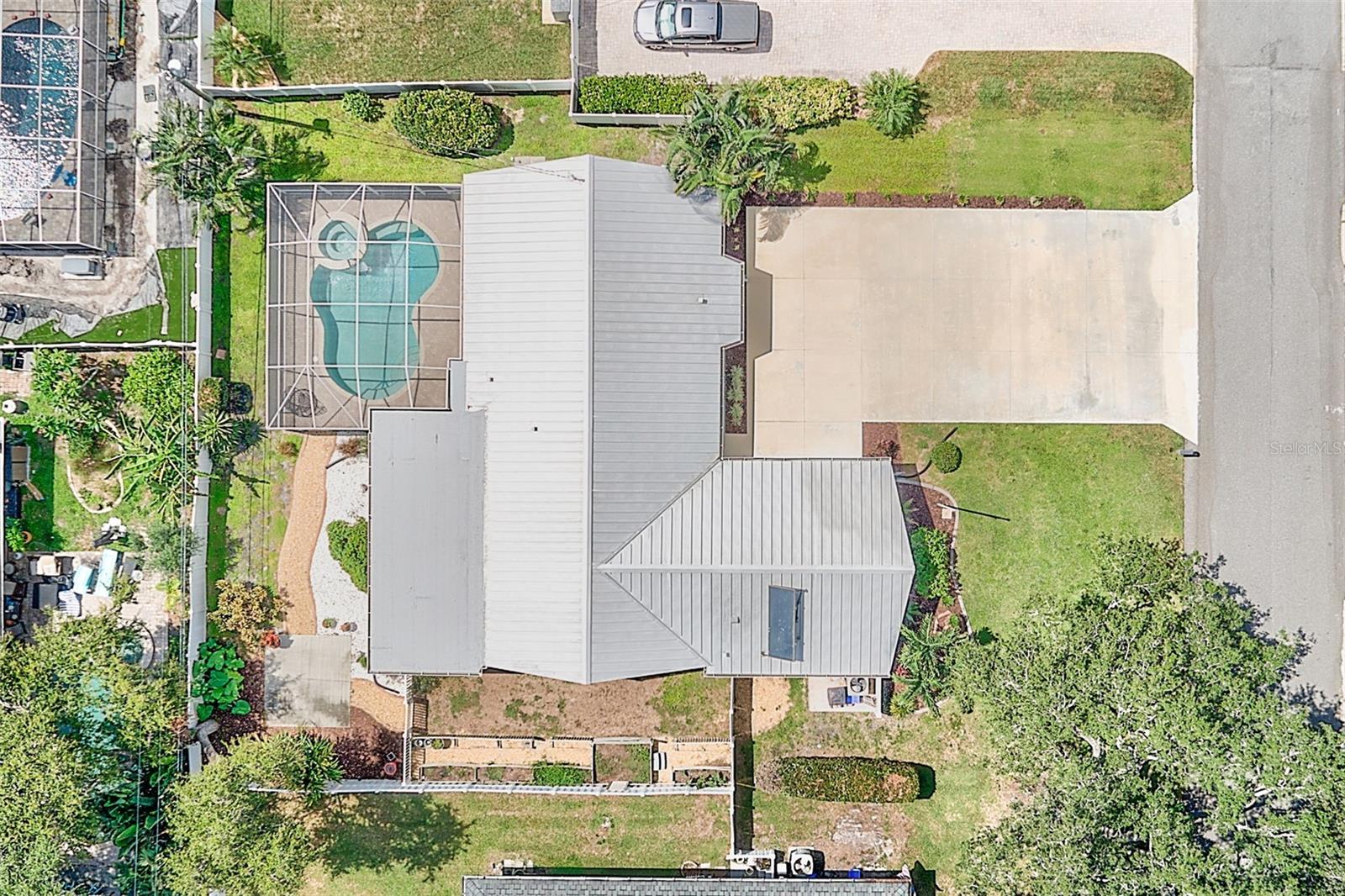 809 JACARANDA DR — photo 51