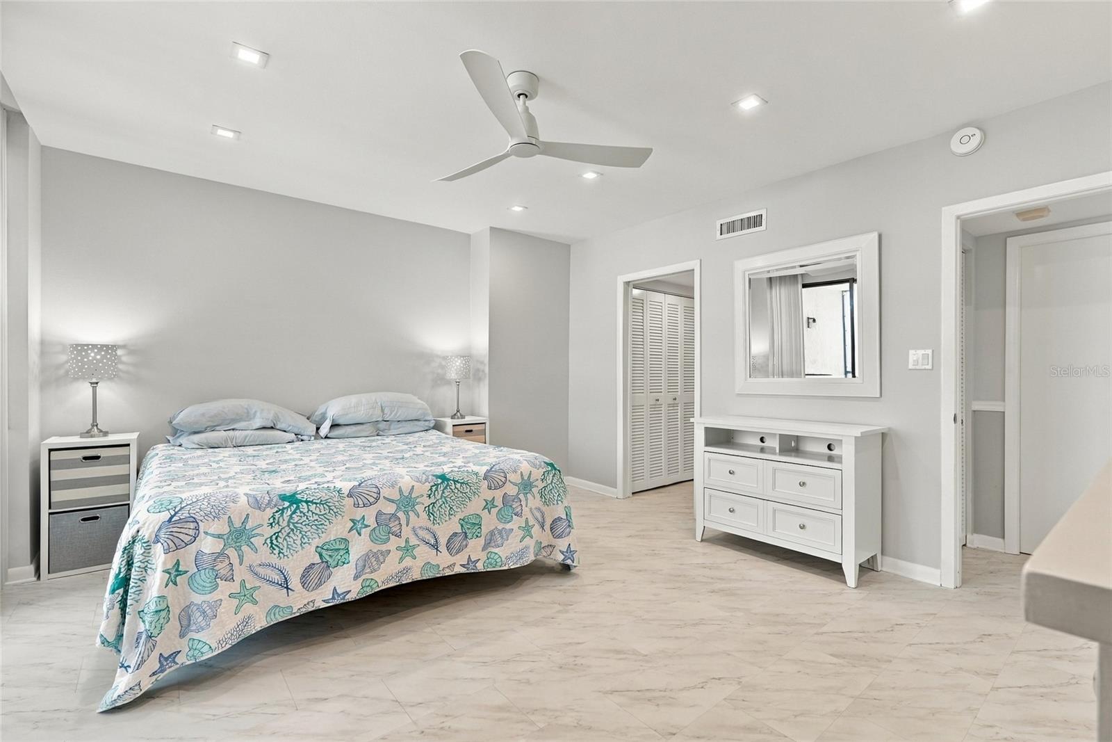 707 S GULFSTREAM AVE #1006 — photo 30
