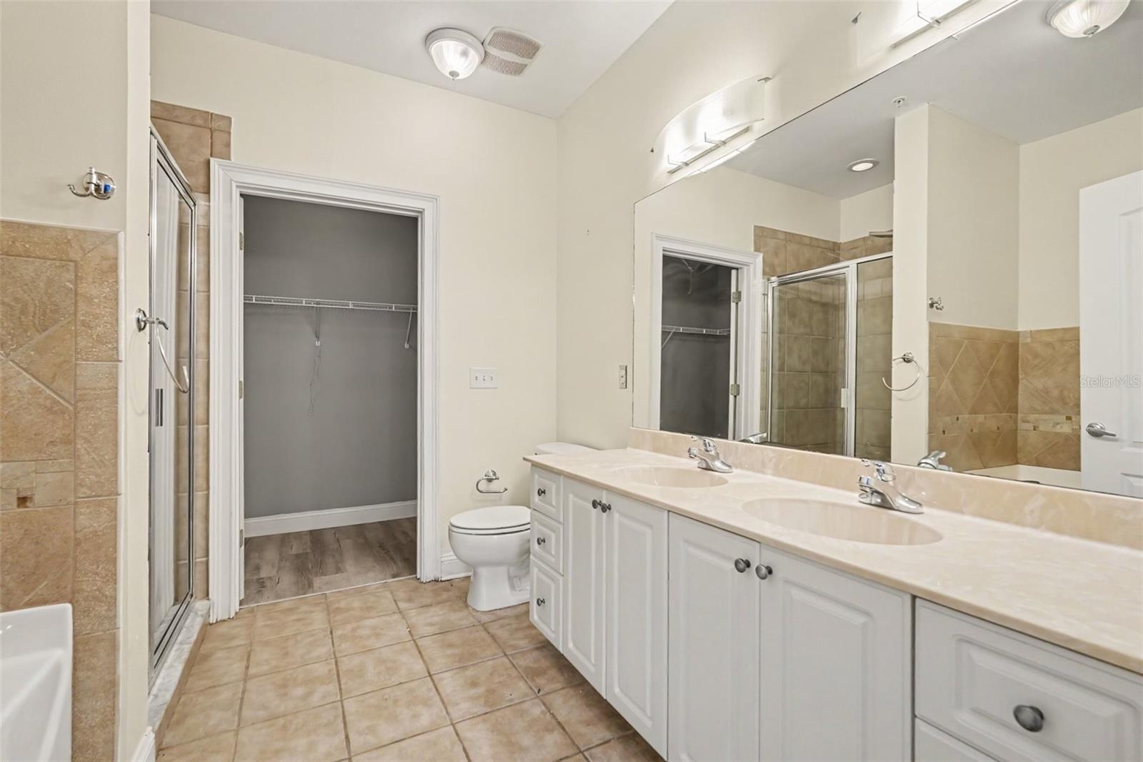 6301 SUNSET BAY CIR — photo 15