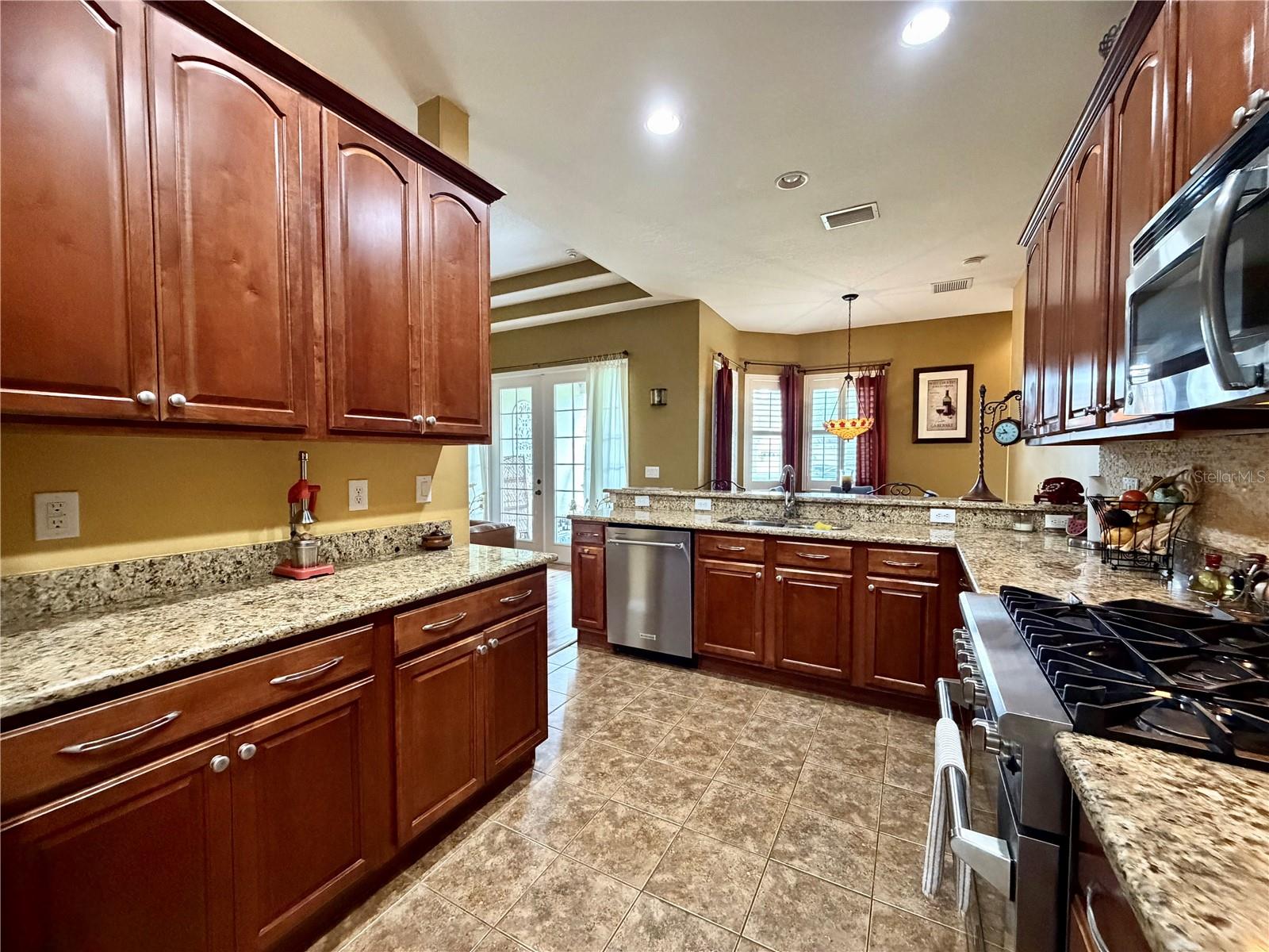 2336 SHIRECREST COVE WAY — photo 12