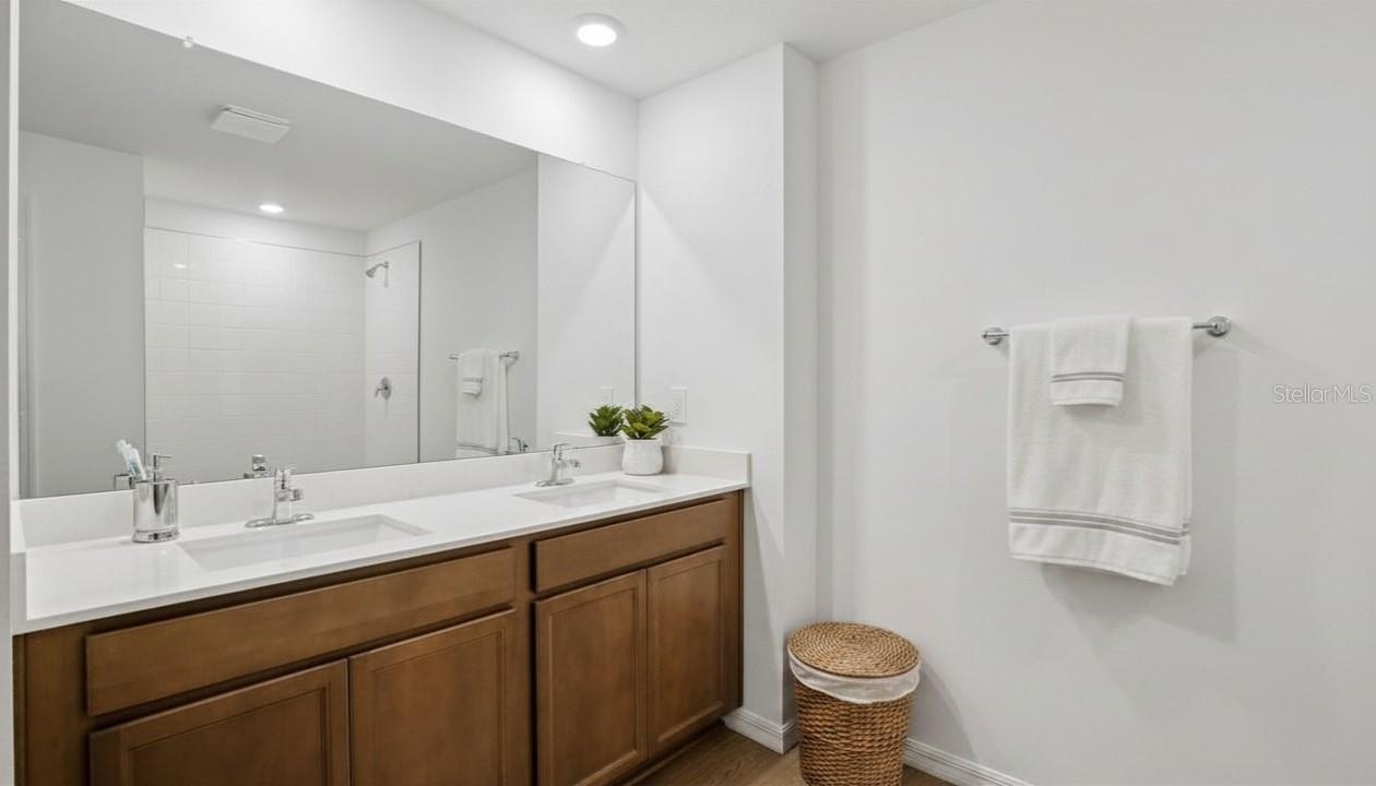 13468 SUMMIT PEAK CT — photo 8