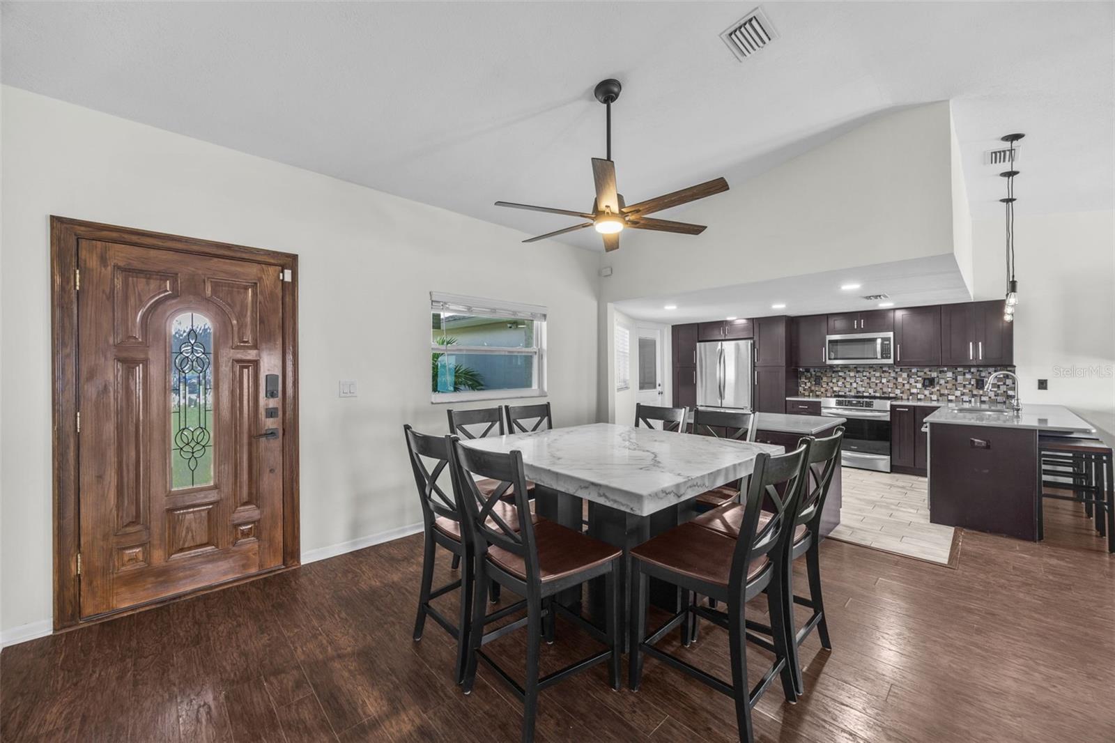 7892 SUNDOWN DR N — photo 30