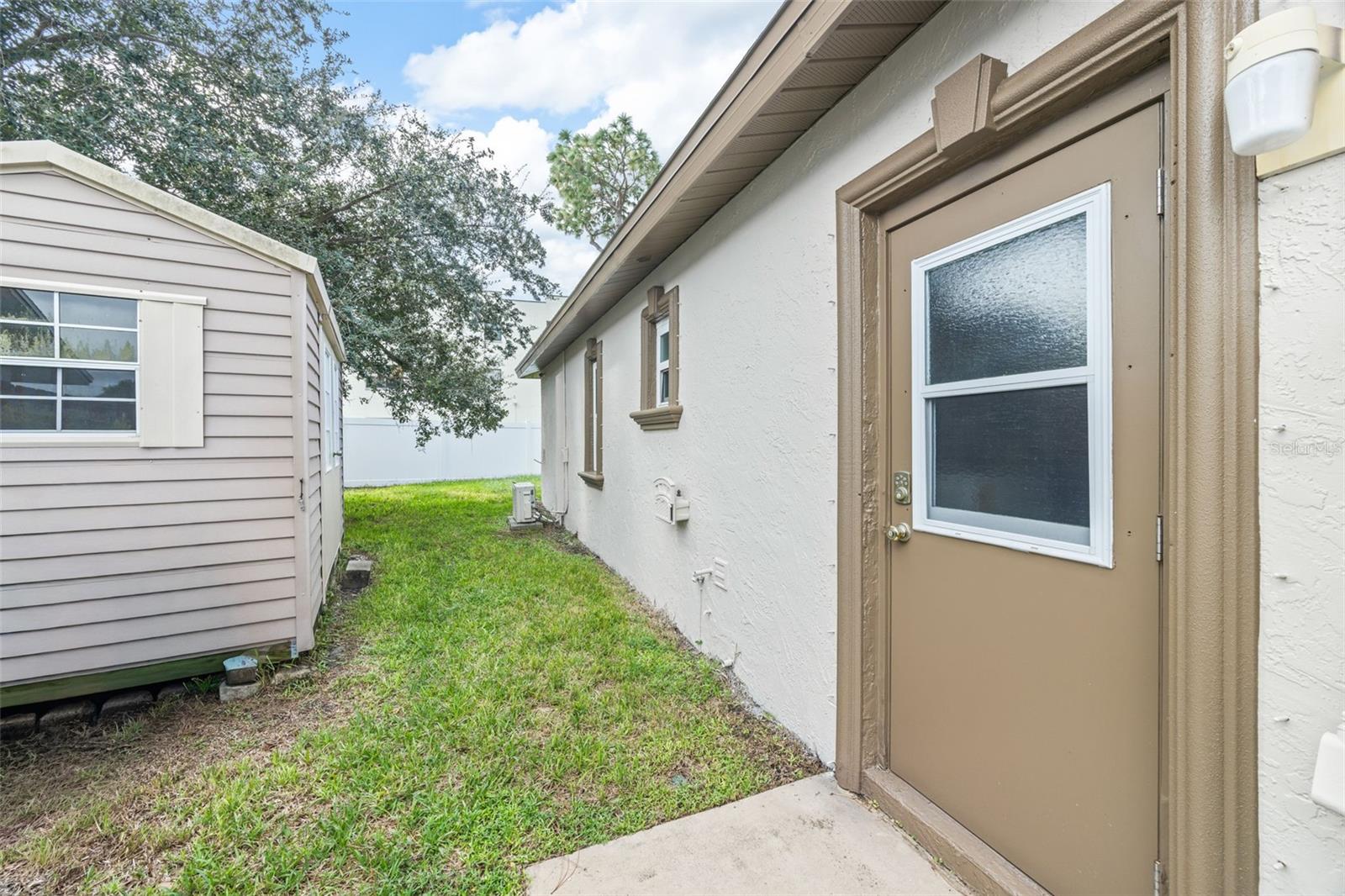 7892 SUNDOWN DR N — photo 48