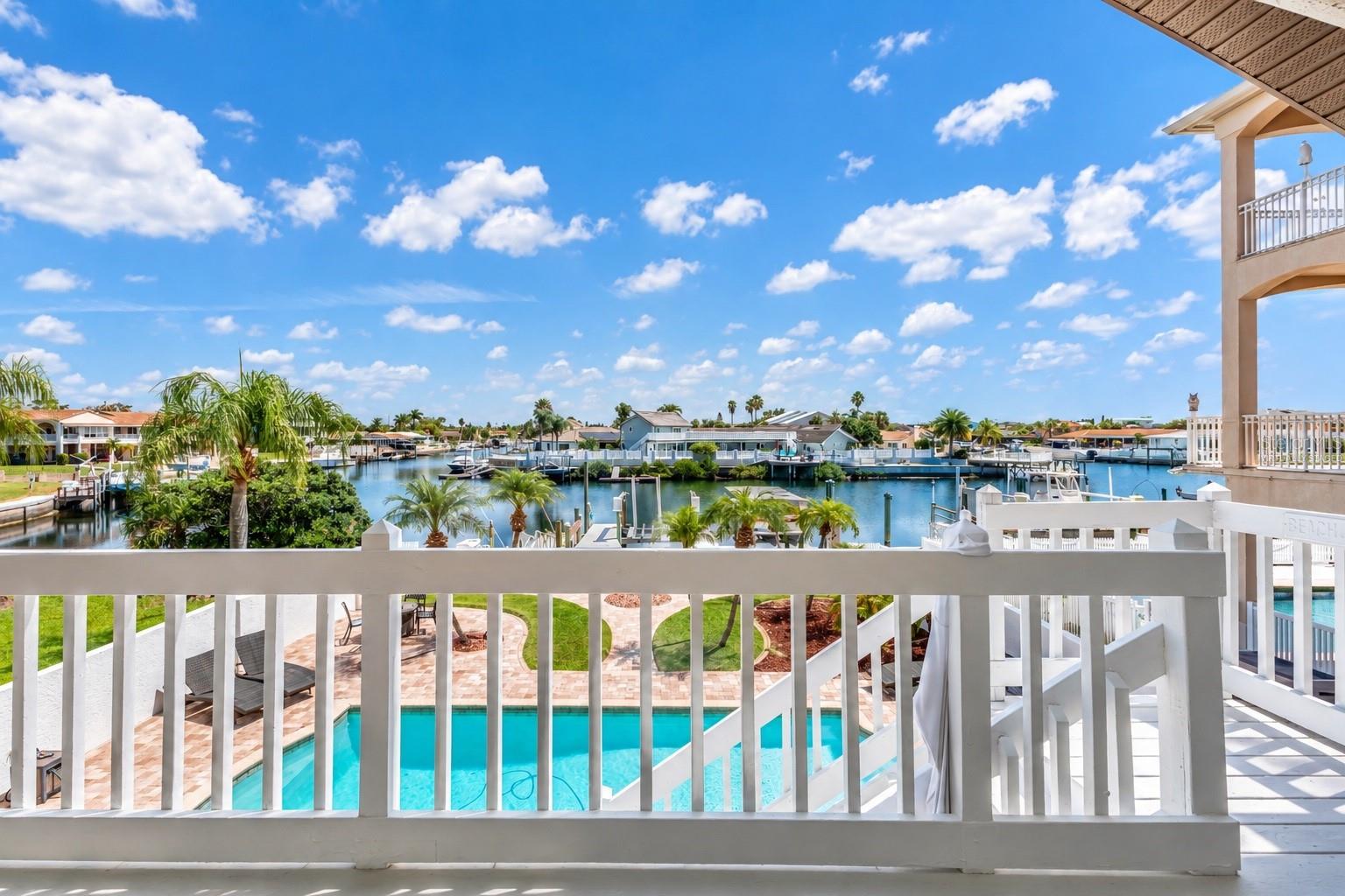 5226 WESTSHORE DR — photo 41