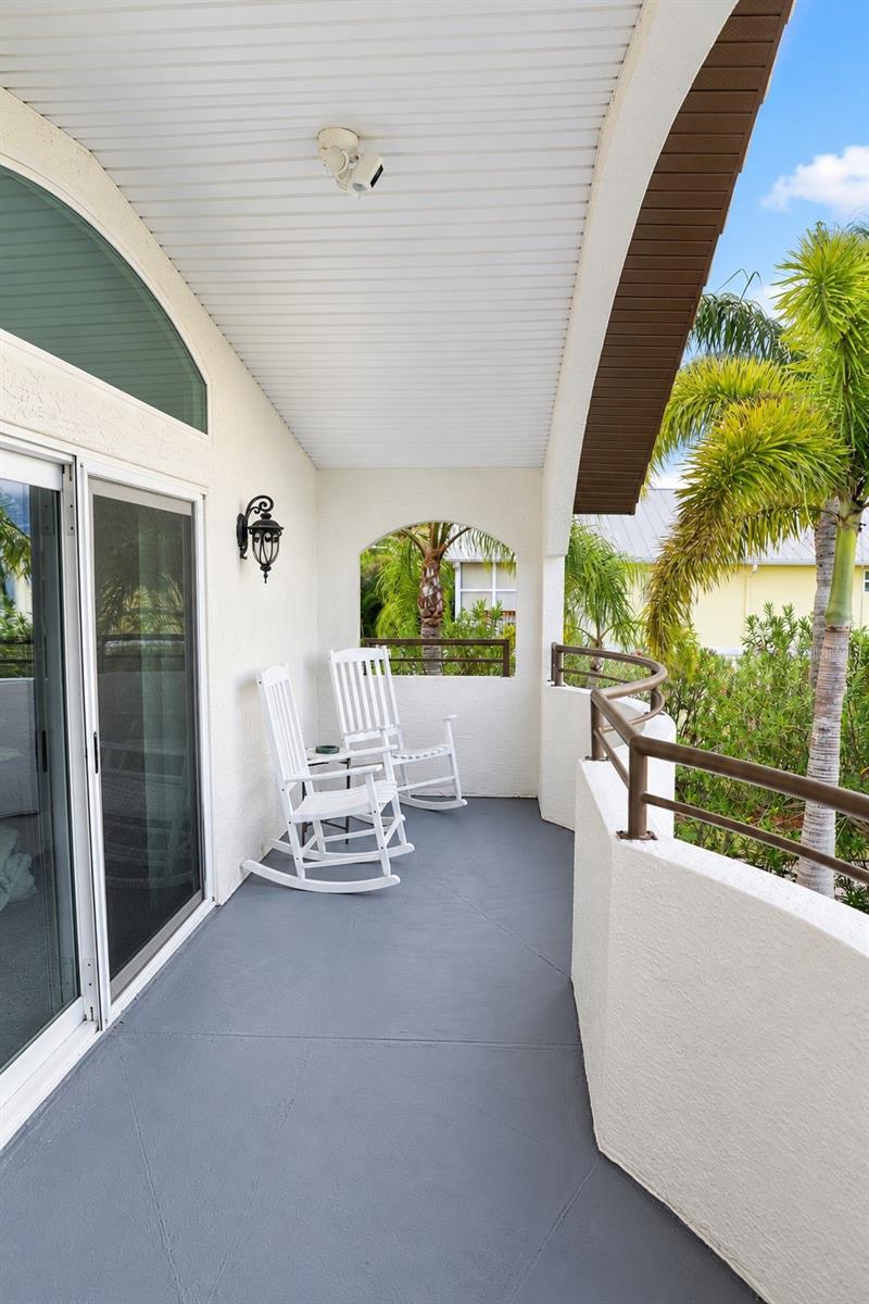 5226 WESTSHORE DR — photo 31