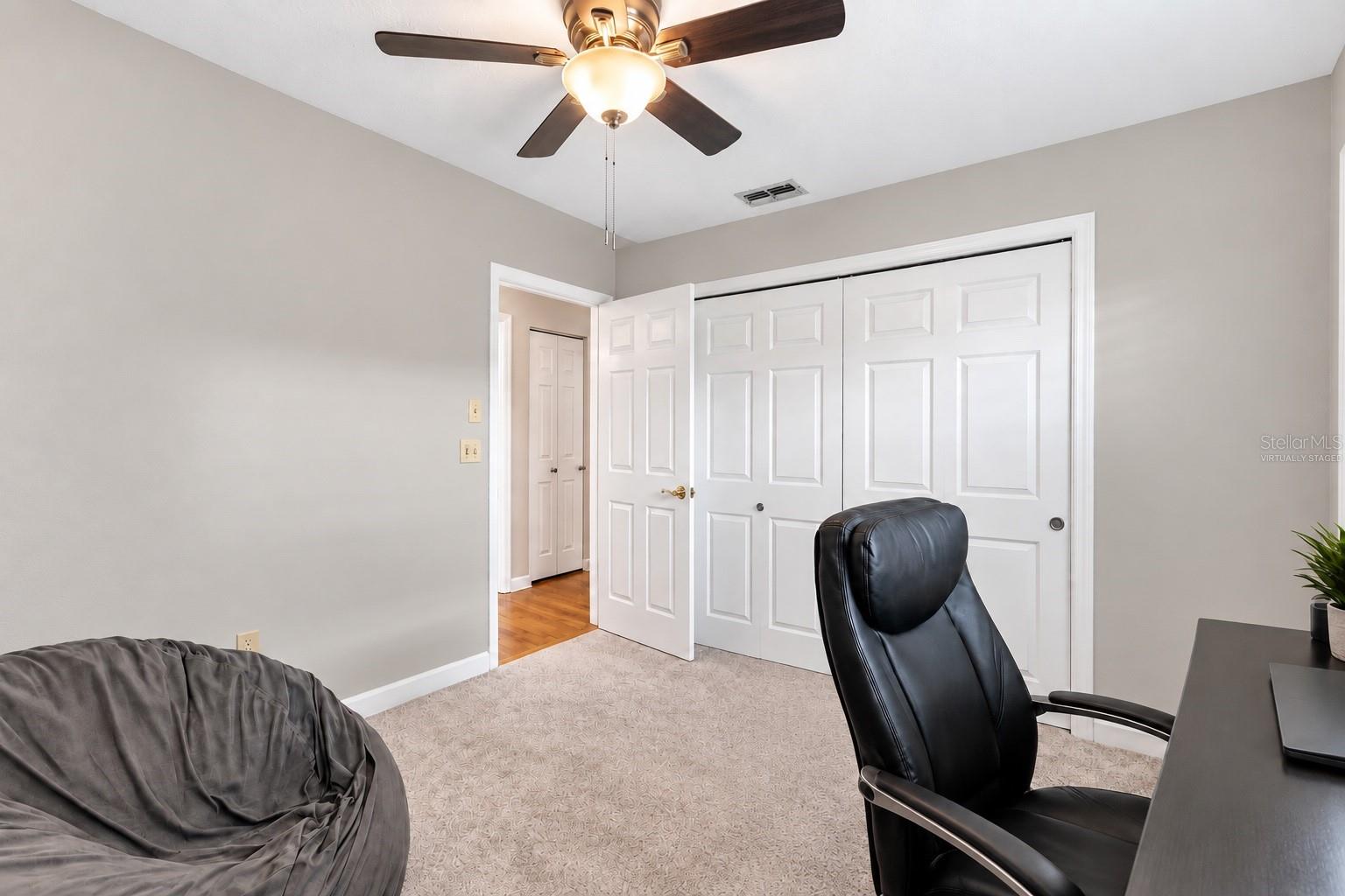 5226 WESTSHORE DR — photo 36