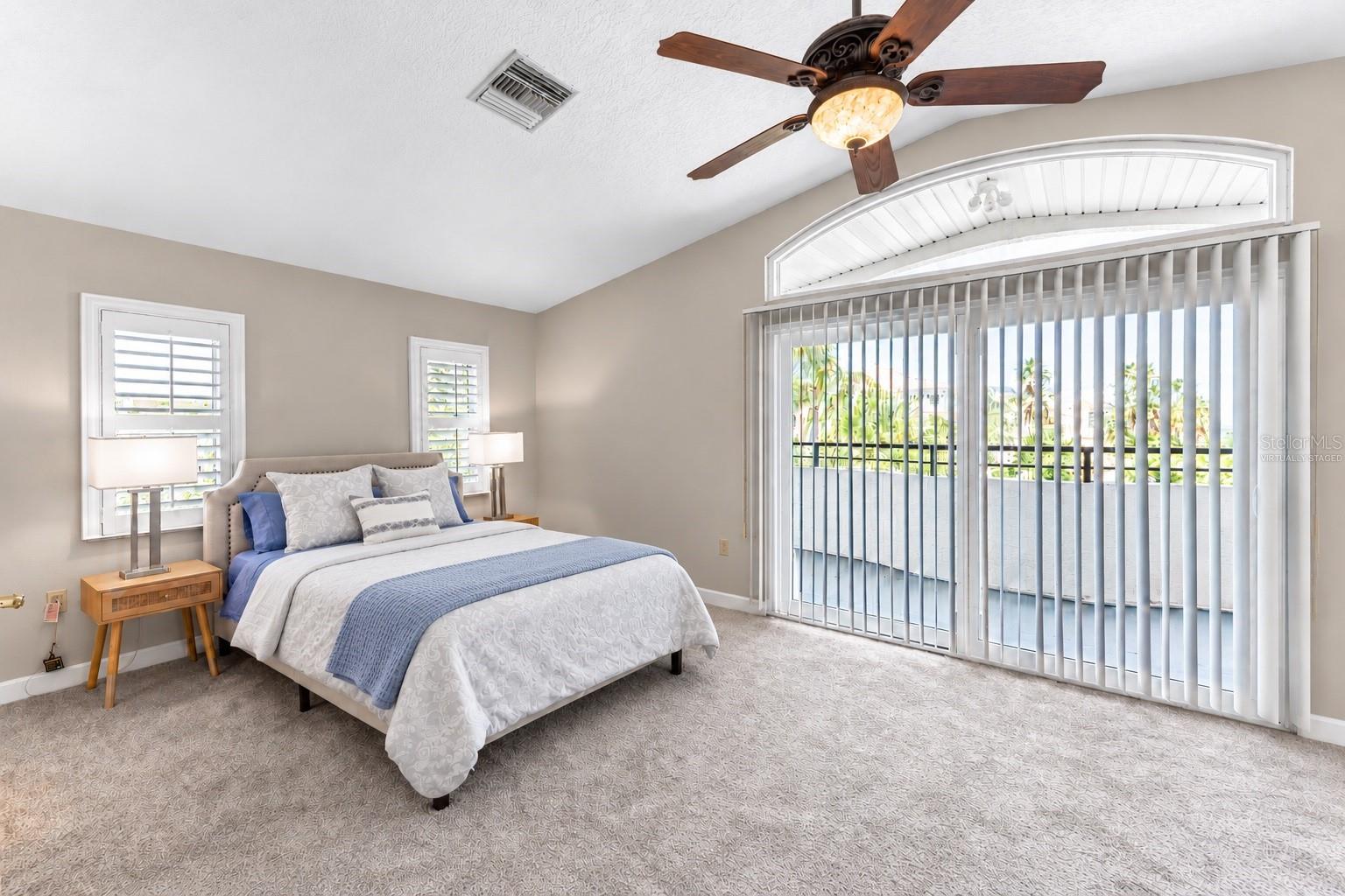 5226 WESTSHORE DR — photo 27