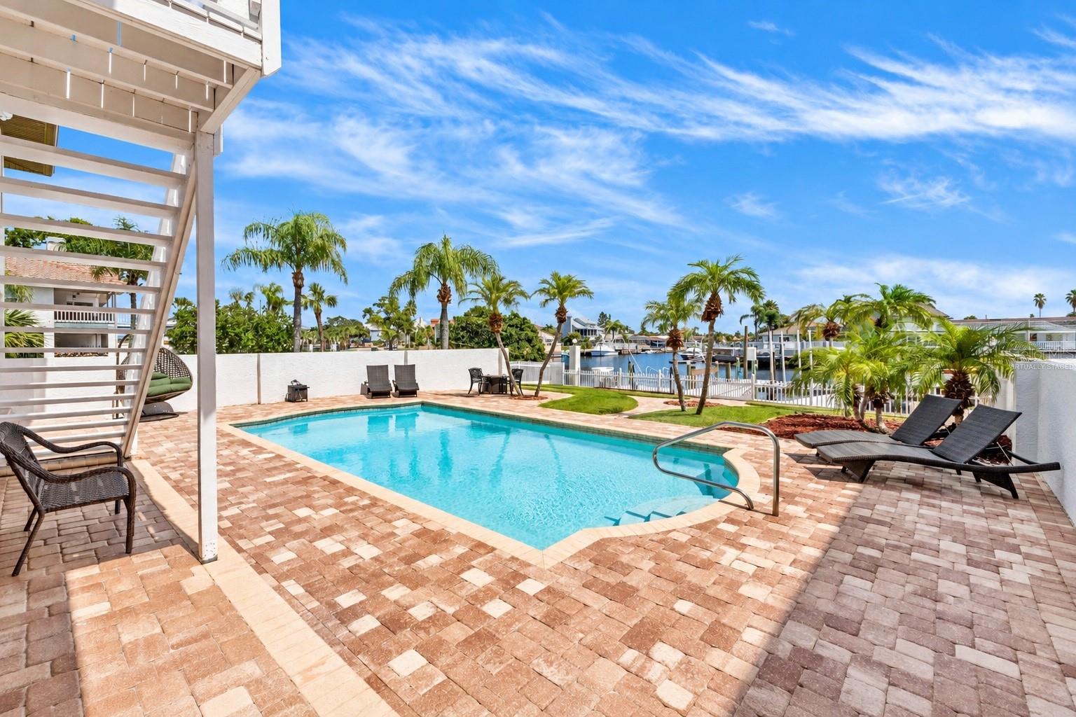 5226 WESTSHORE DR — photo 53