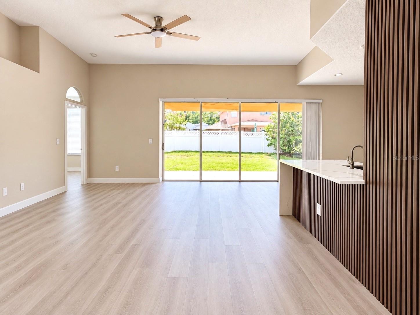 27042 FIREBUSH DR — photo 10