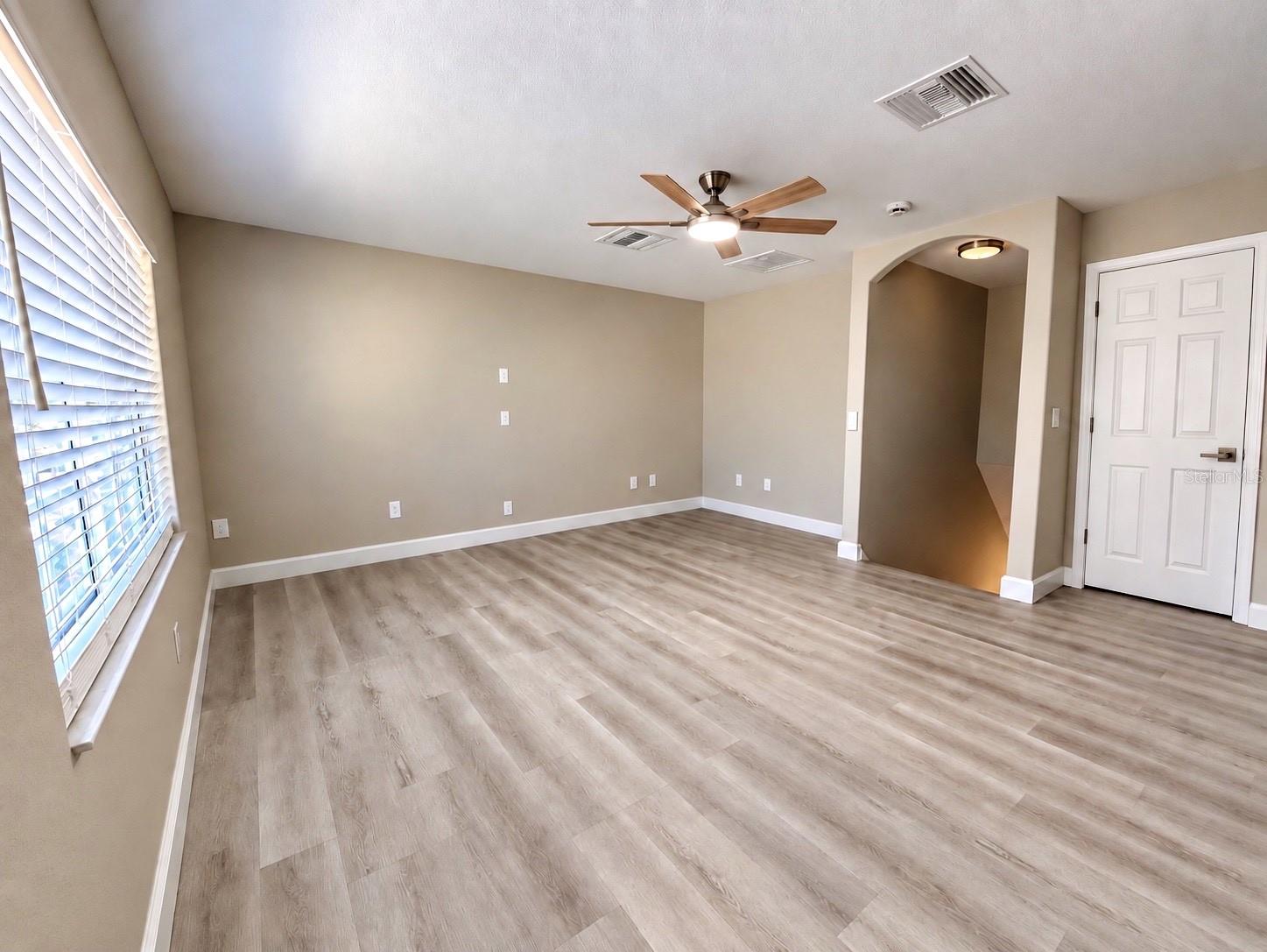 27042 FIREBUSH DR — photo 14