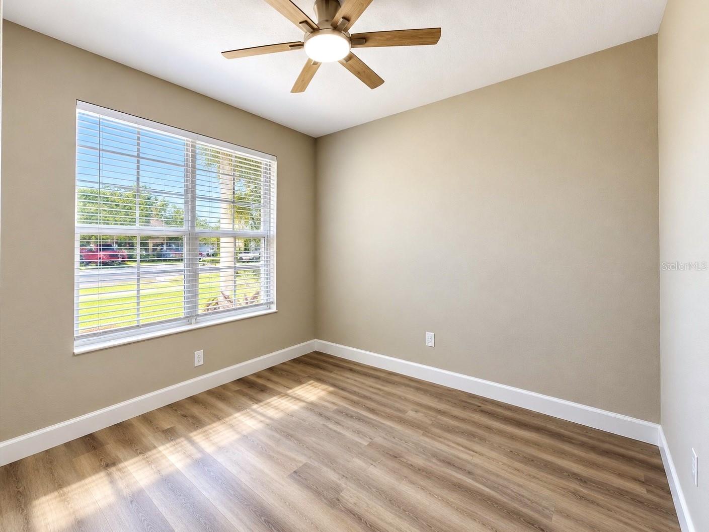 27042 FIREBUSH DR — photo 15