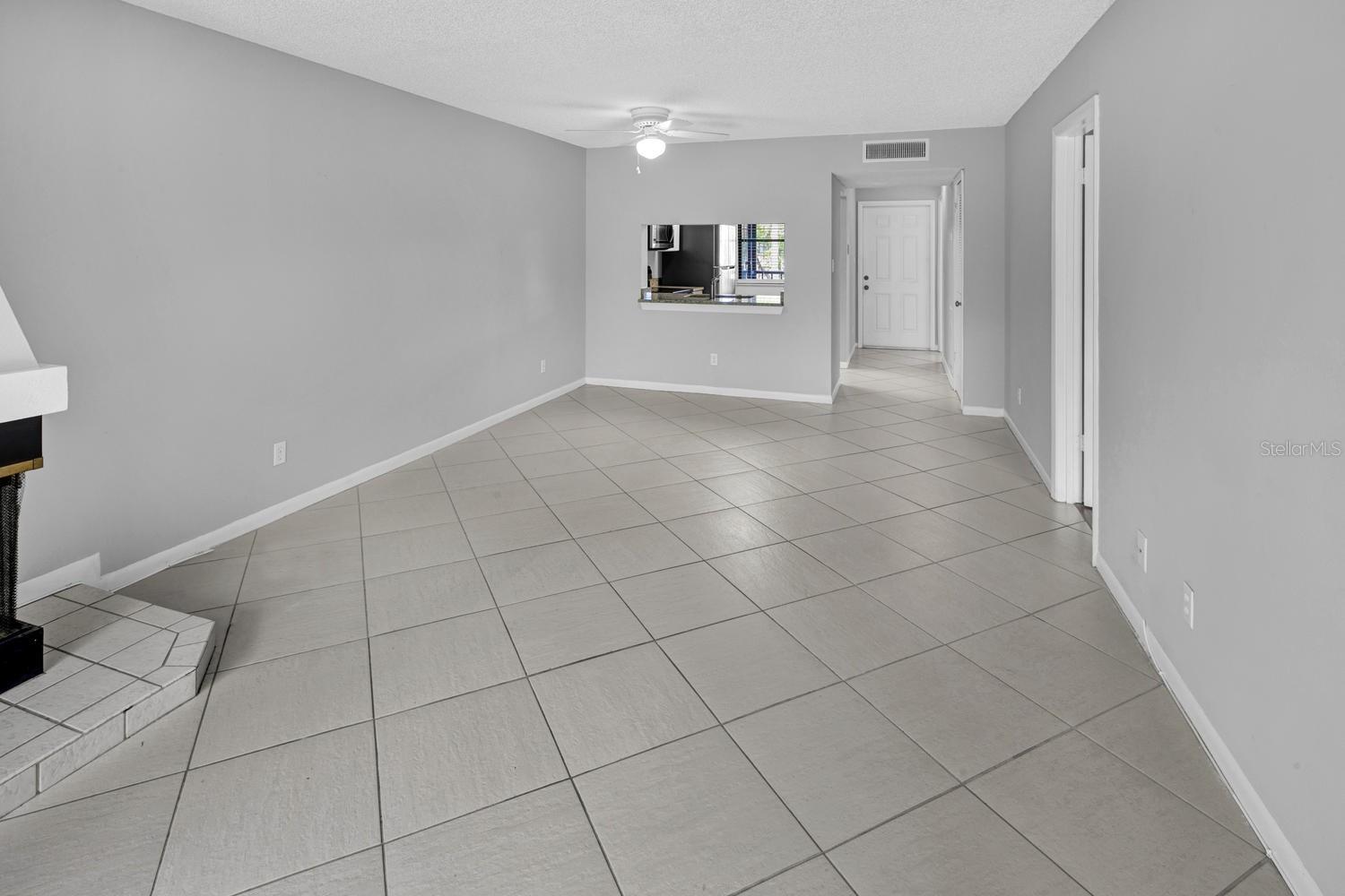 1918 PELICAN LANDING BLVD #1121 — photo 7