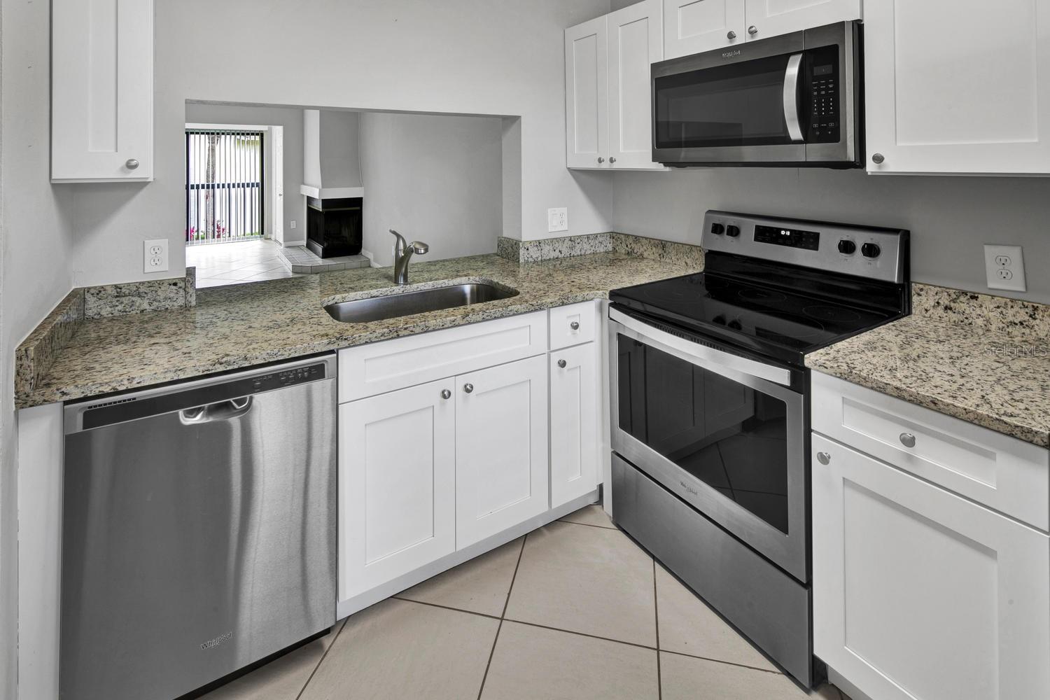 1918 PELICAN LANDING BLVD #1121 — photo 4