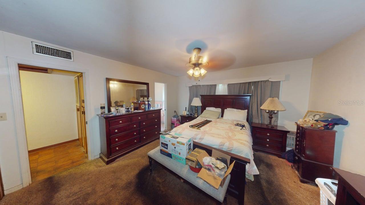 1506 OAKDALE ST — photo 37
