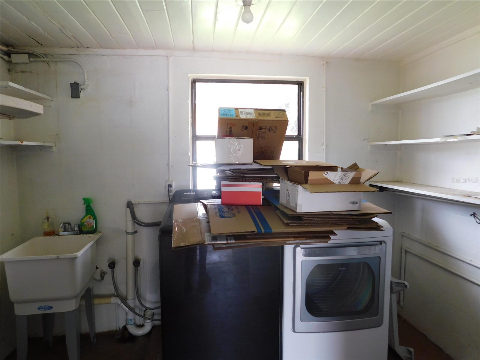 1506 OAKDALE ST — photo 19